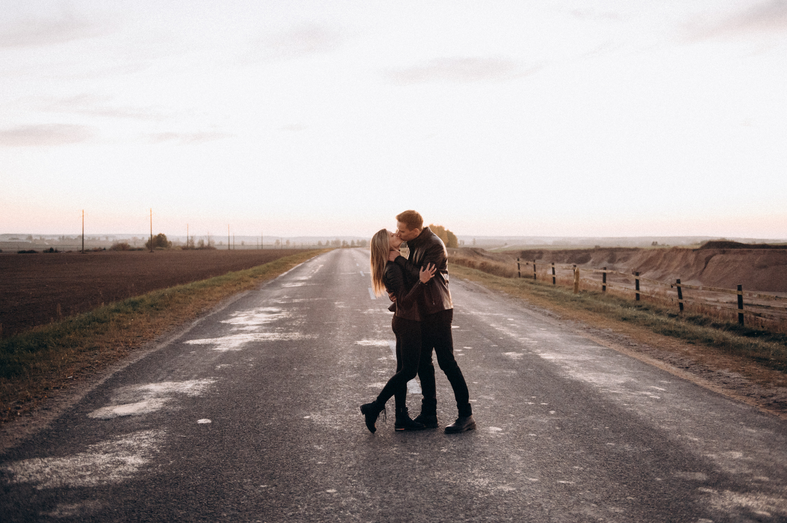 Артур и Вика. Свадебный фотограф Минск