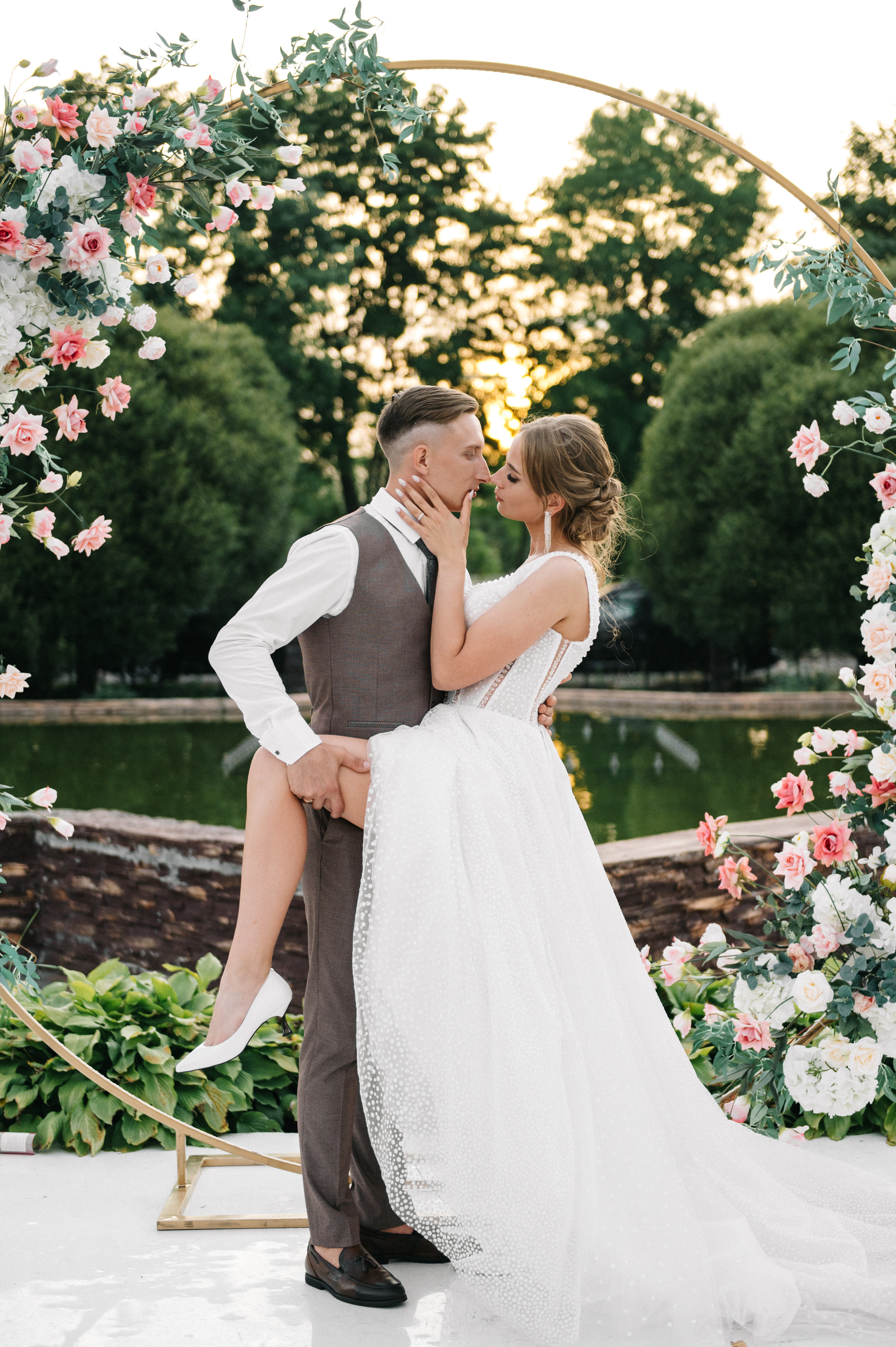 Саша и Даша. Свадебный фотограф Минск