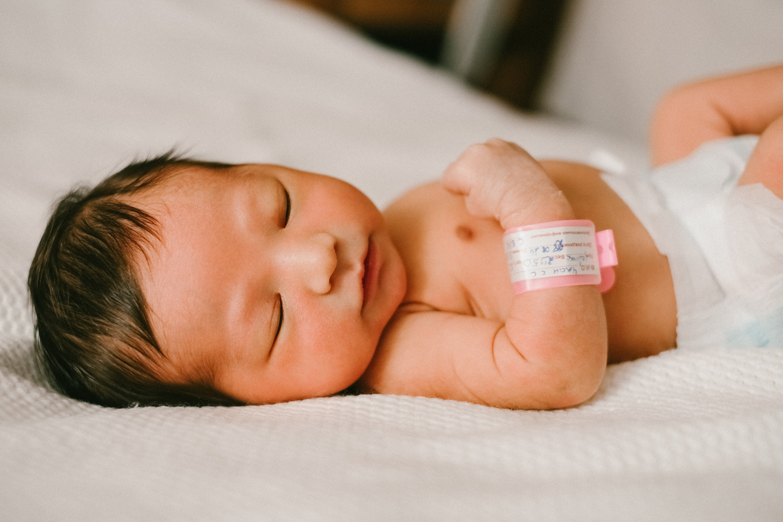 Ньюборн. Фотограф и видеограф в Москве Полина Абраменкова