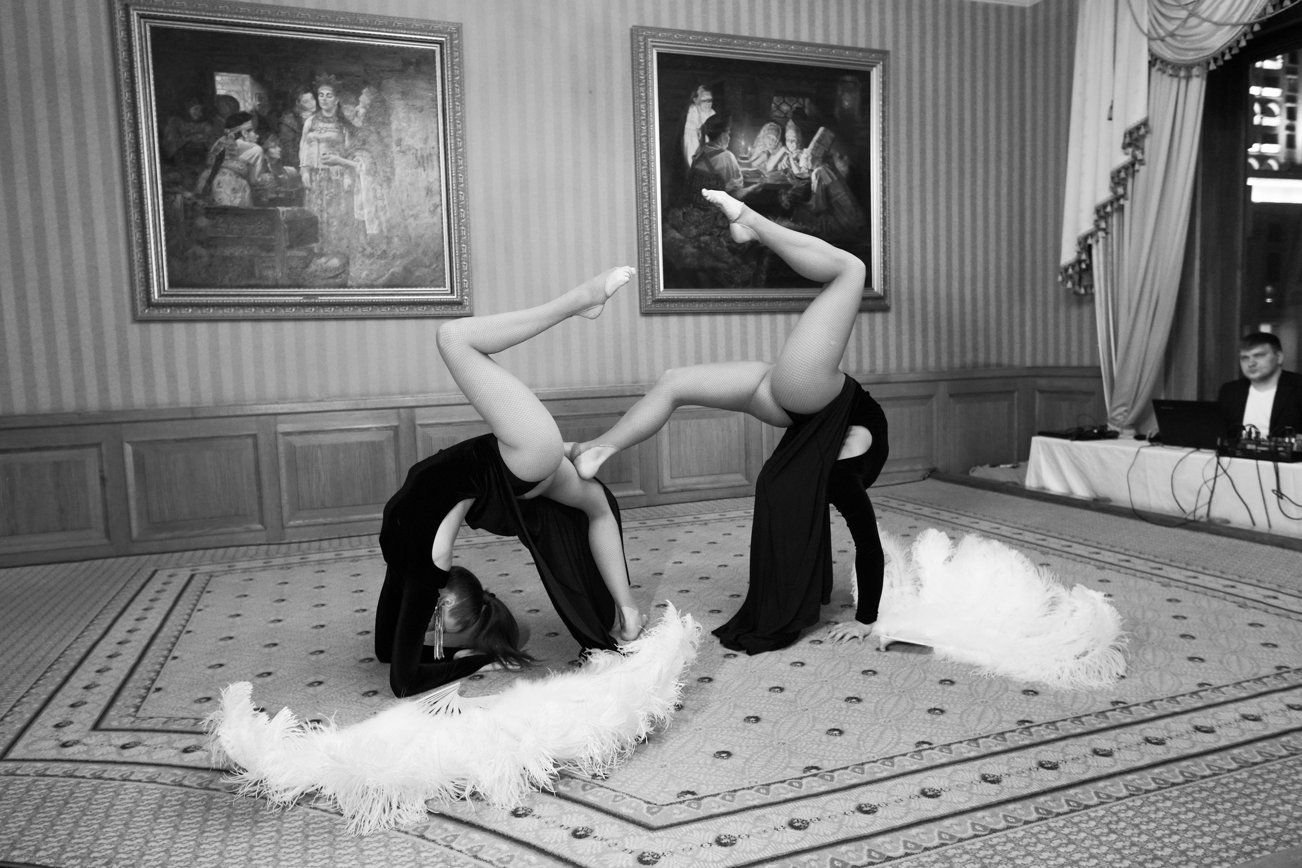 Конференция с М Хазиным. Фото | Видео Контент Мишель Ватаманюк