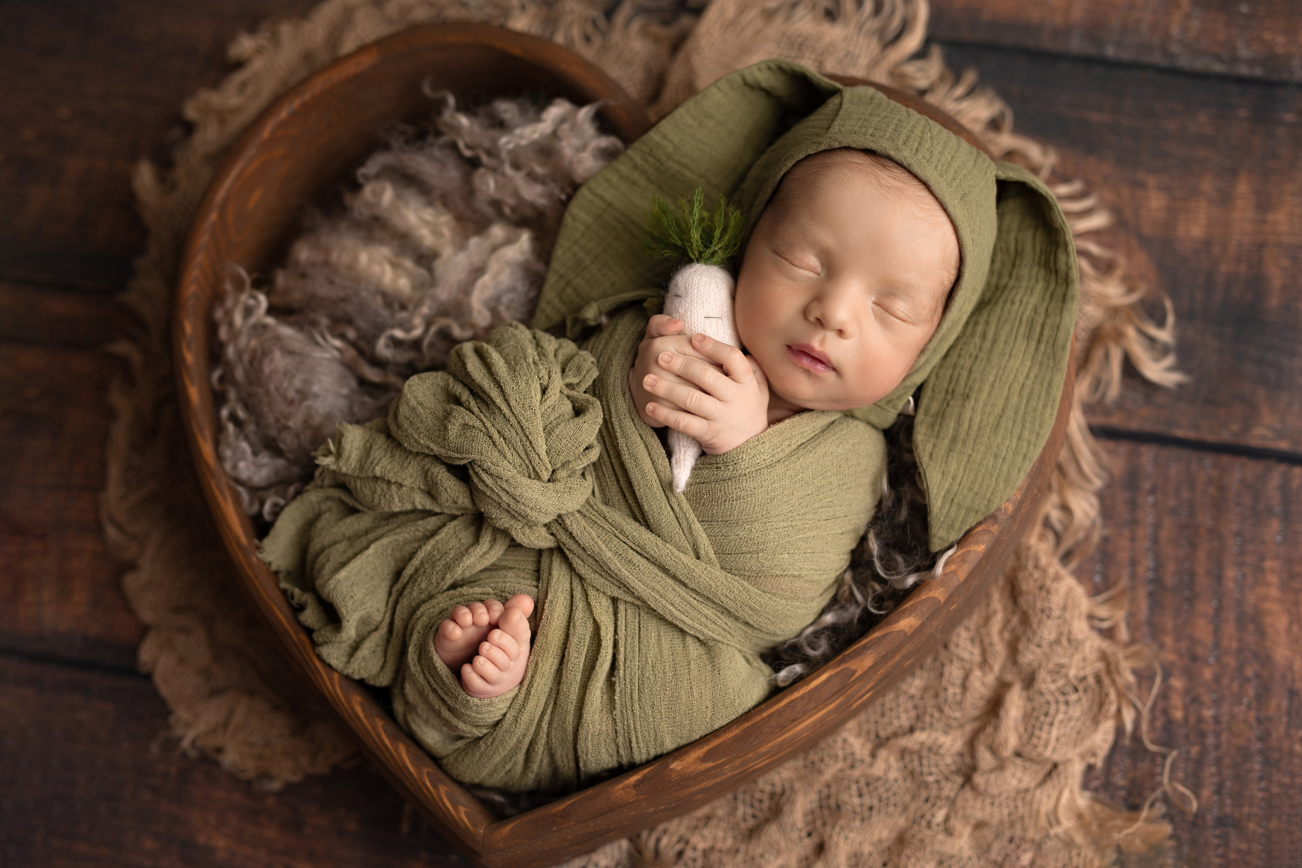 НОВОРОЖДЁННЫЕ. Фотограф новорожденных ньюборн в Новосибирске