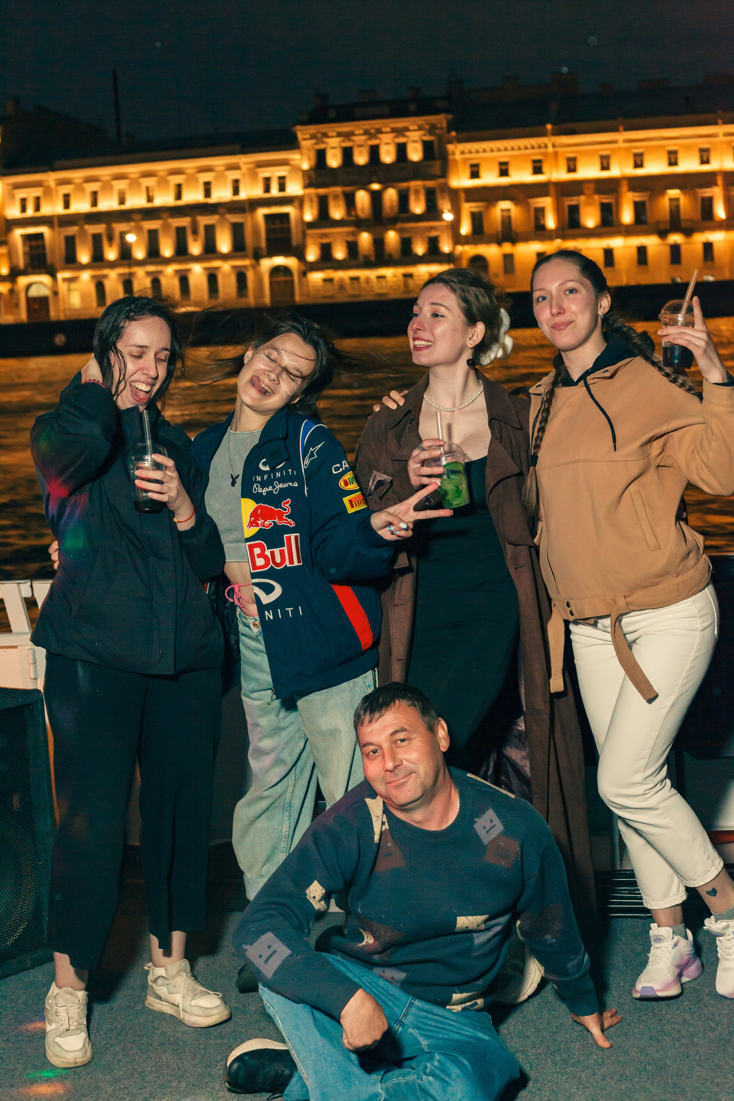 Танцы на воде. Фотограф в Санкт — Петербурге Валерий Гаухман