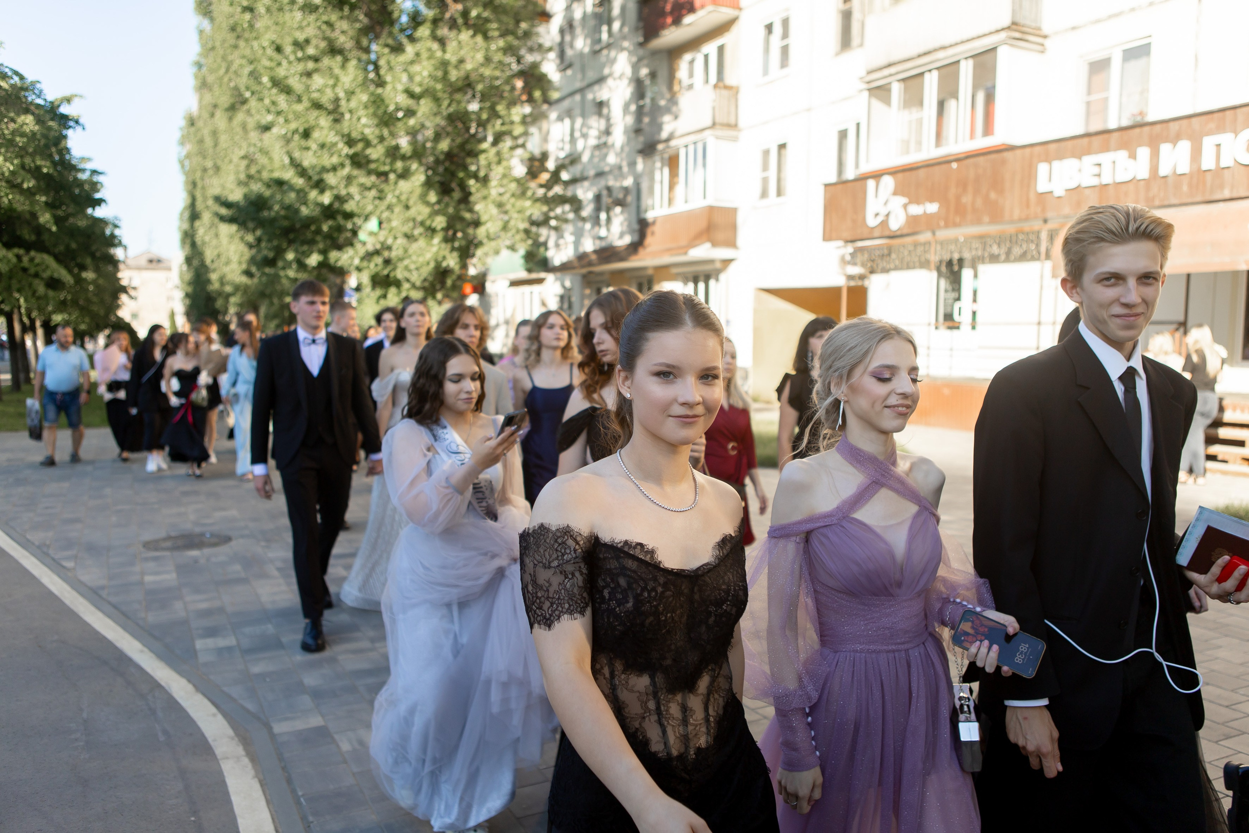 Выпускной Гимназия 12 2024 г. Свадебный и портретный Фотограф в Липецке Дмитрий Котюков