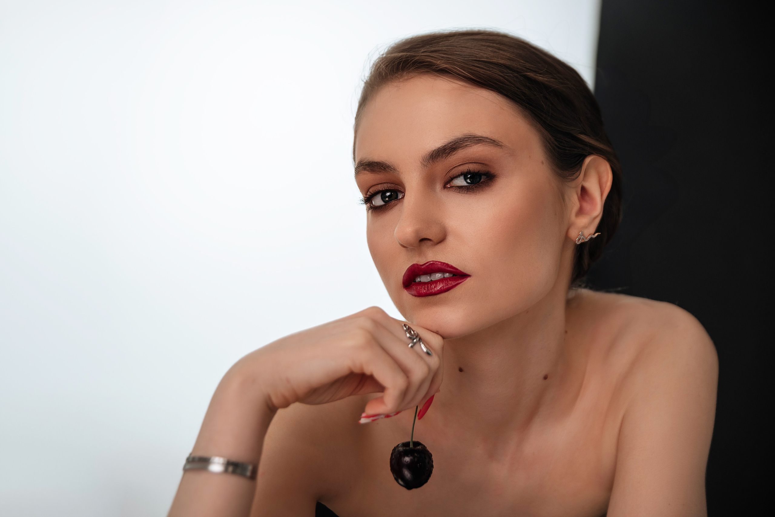 CHERRY SMOKE. Портретный фотограф в Санкт-Петербурге Дмитриева Наталия