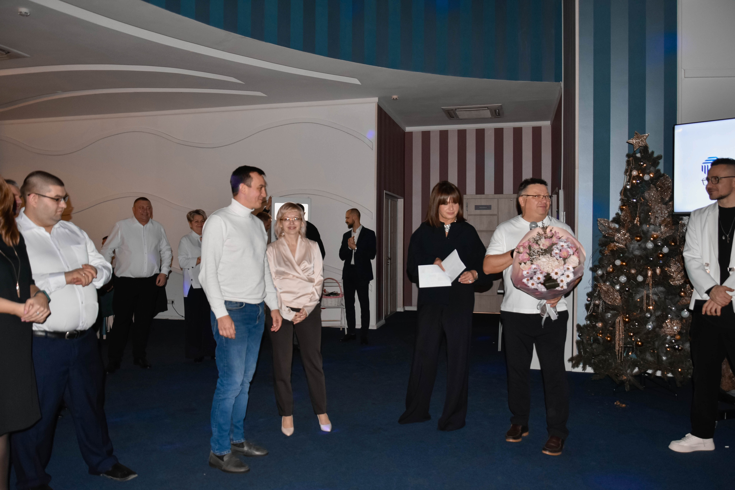 Корпоратив. Женский фотограф в Людиново и Киров