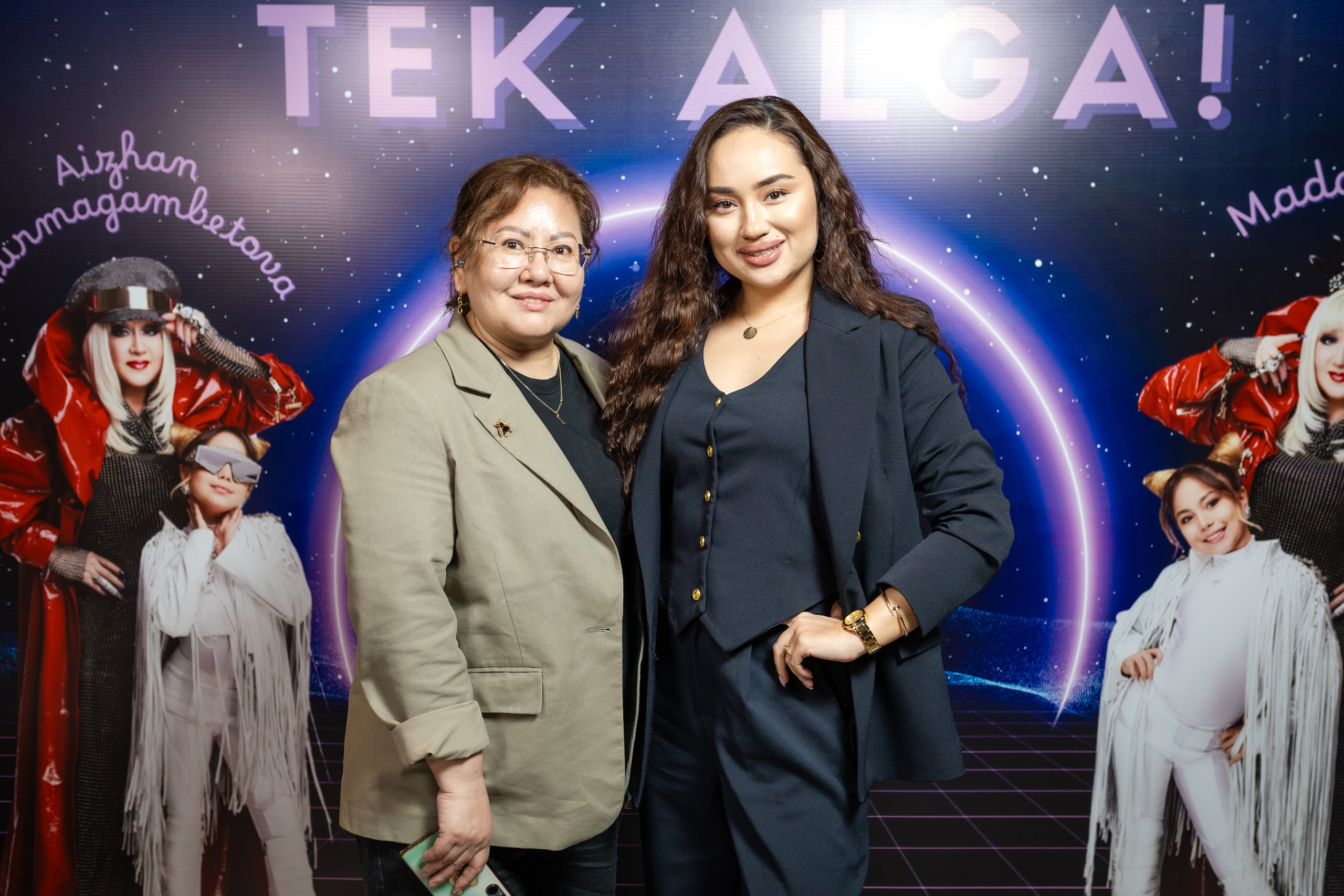 Репортажная фотосъёмка мероприятий в Алматы — презентация клипа | Jora Abramov фотограф. Коммерческий и репортажный фотограф в Алматы — Jora Abramov