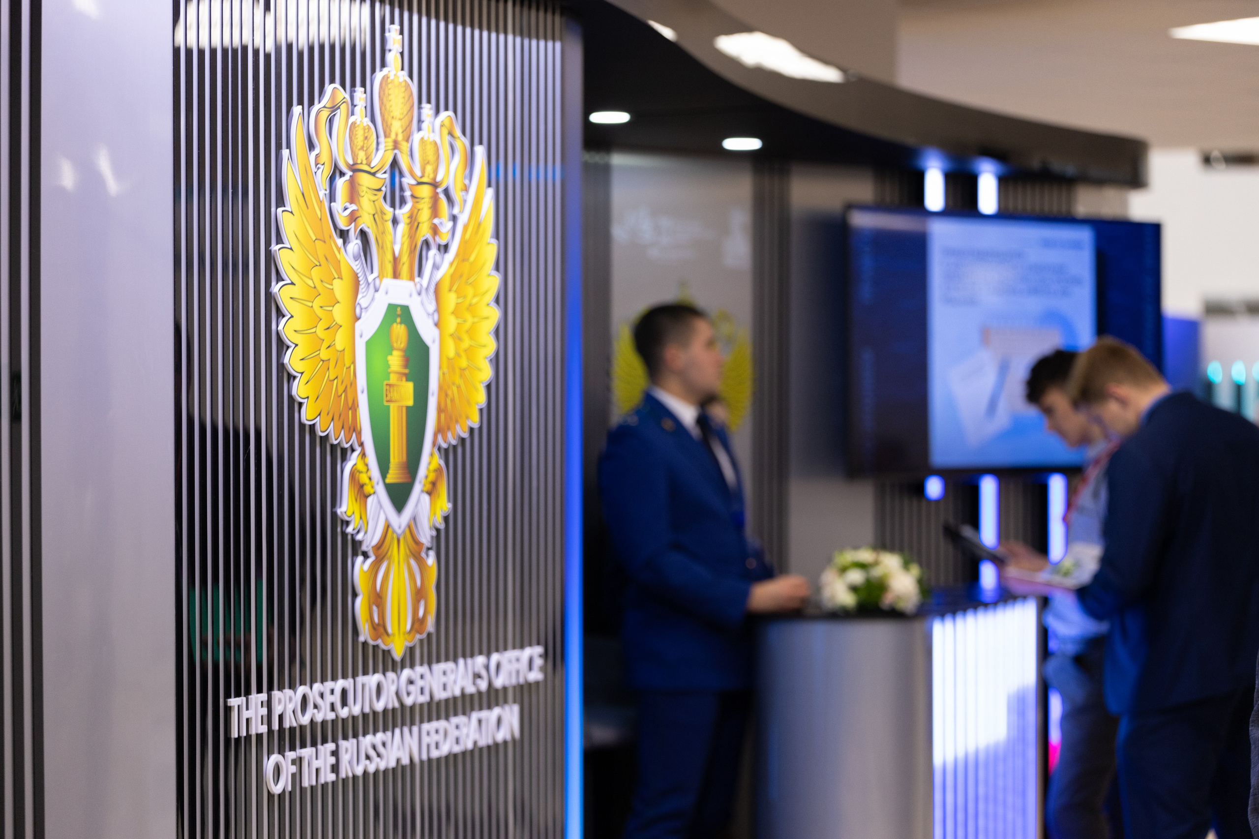 ВЭФ 2025. Олег Катакинов| Репортажный фотограф в городе у моря (Владивосток)