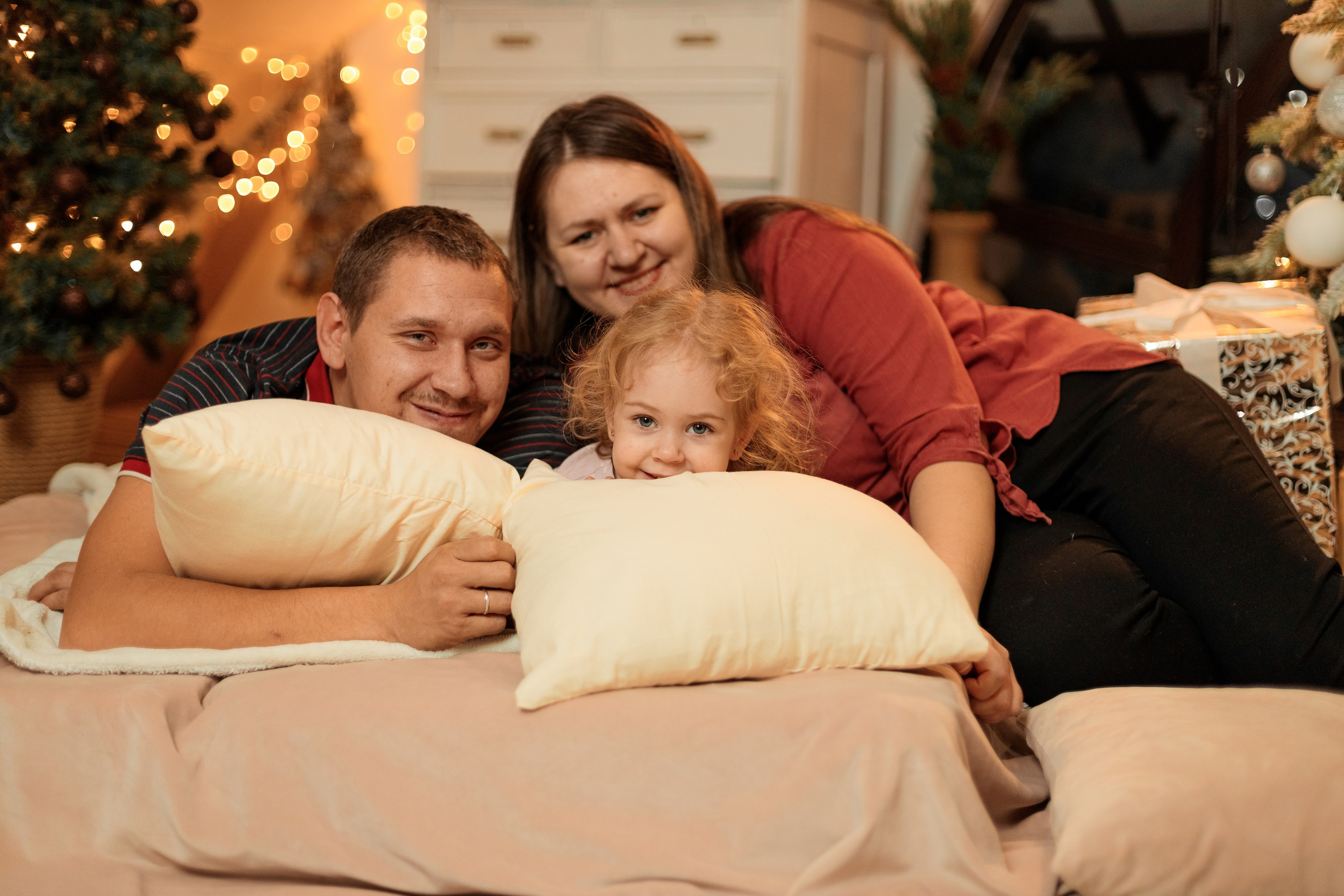 Слава, Ксюша и Катя. Фотограф Астана. Индивидуальные, парные и семейные фотосессии