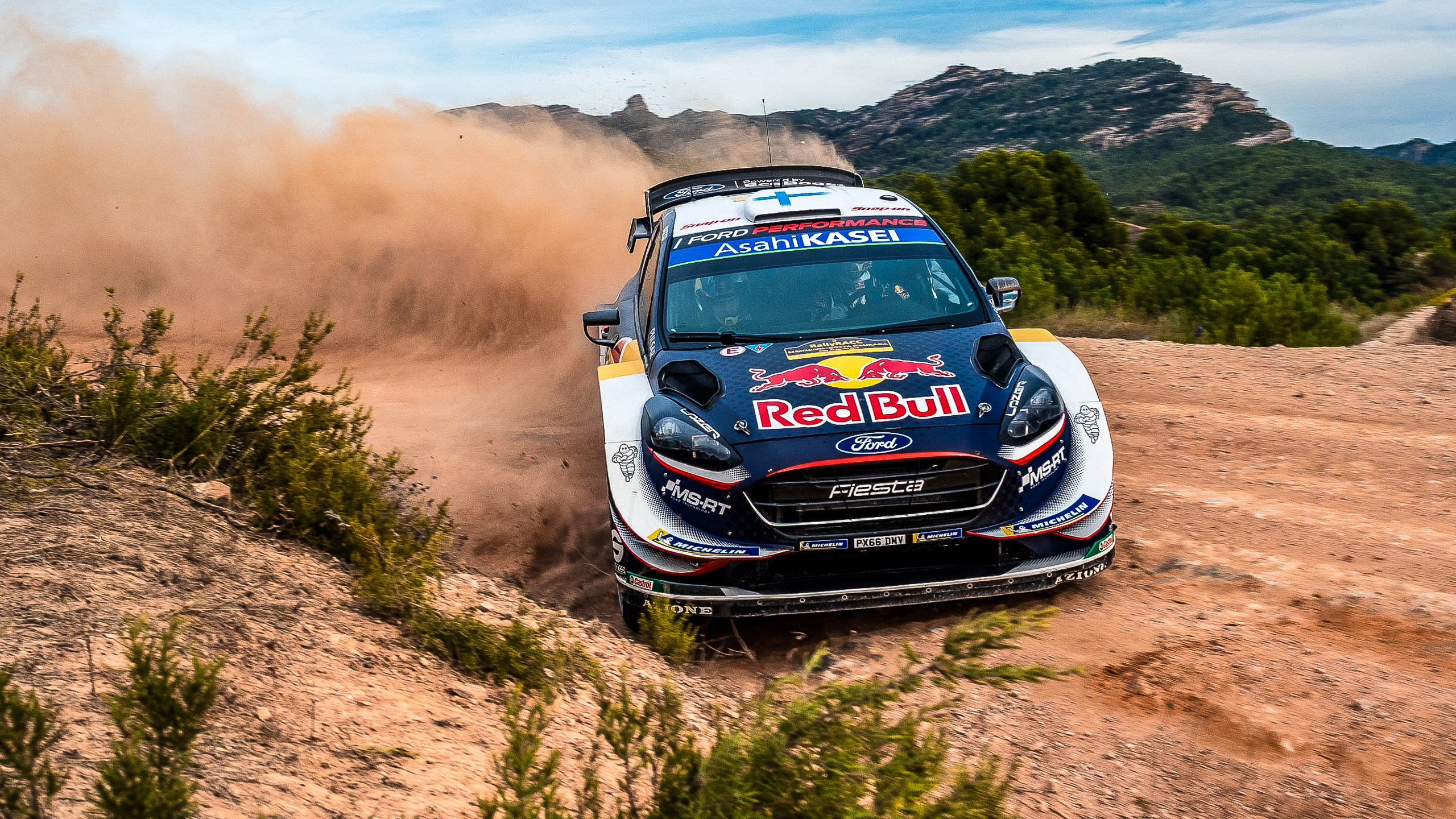 Репортажный фотограф в Москве Майк Симонов