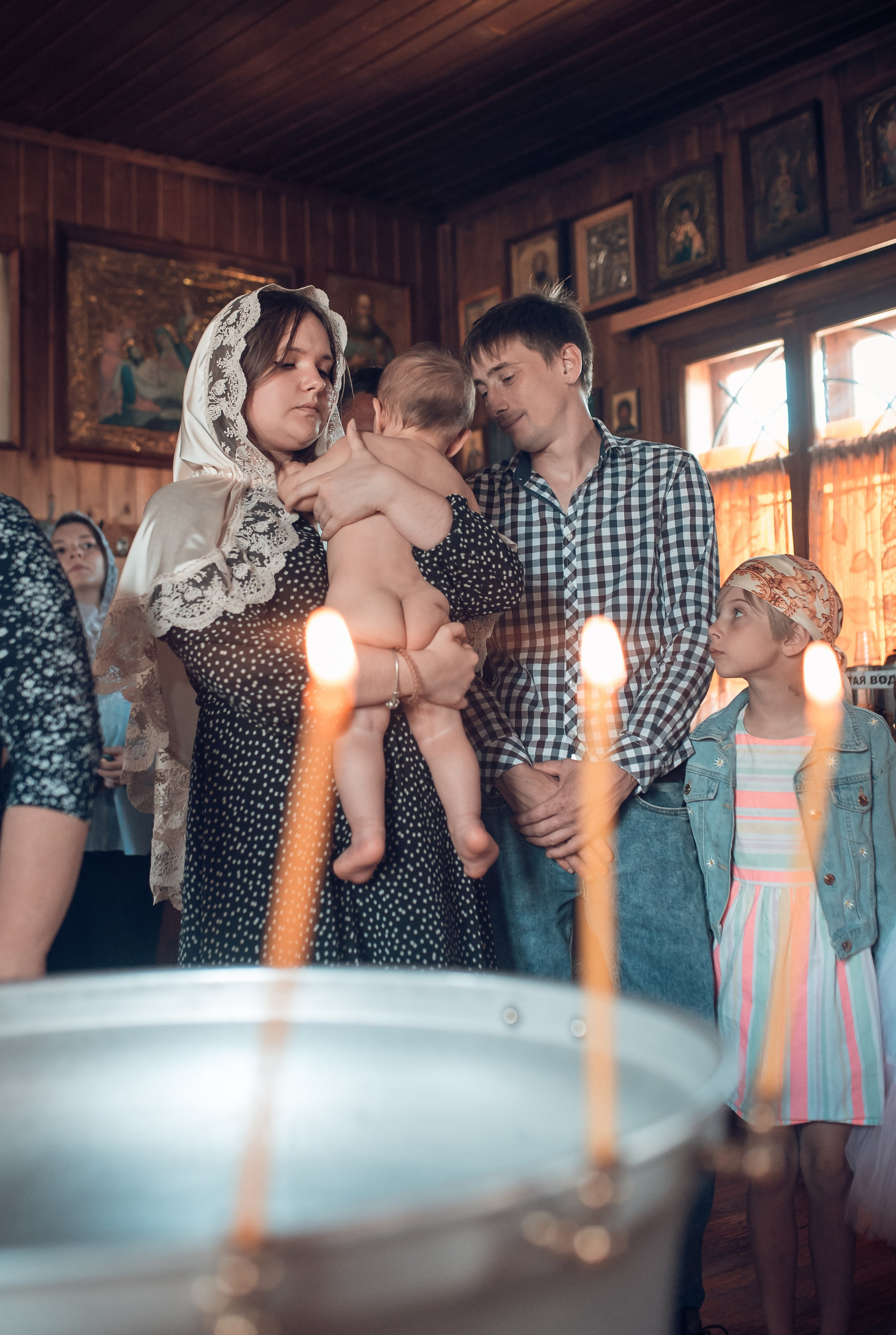 Церковь Покрова Пресвятой Богородицы в Полянах. Семейный фотограф Олеся Батурина Рязань