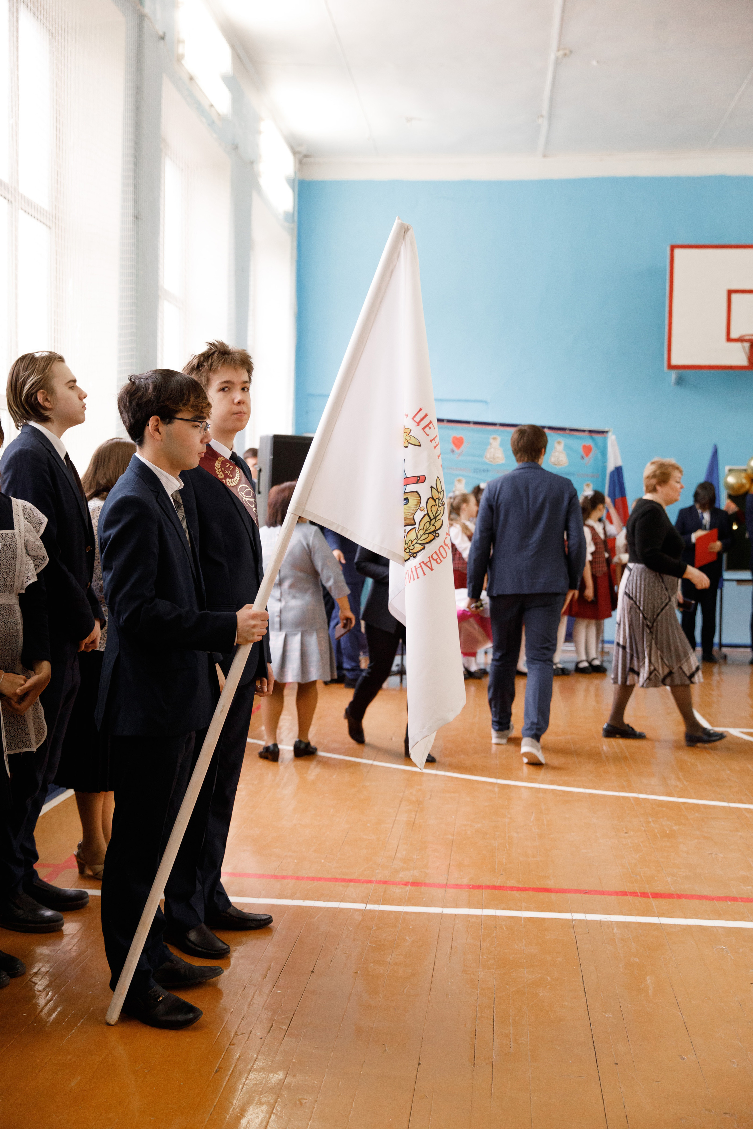 Последний звонок 114шк. Свадебный и семейный фотограф в Уфе Руслан Миргаляов