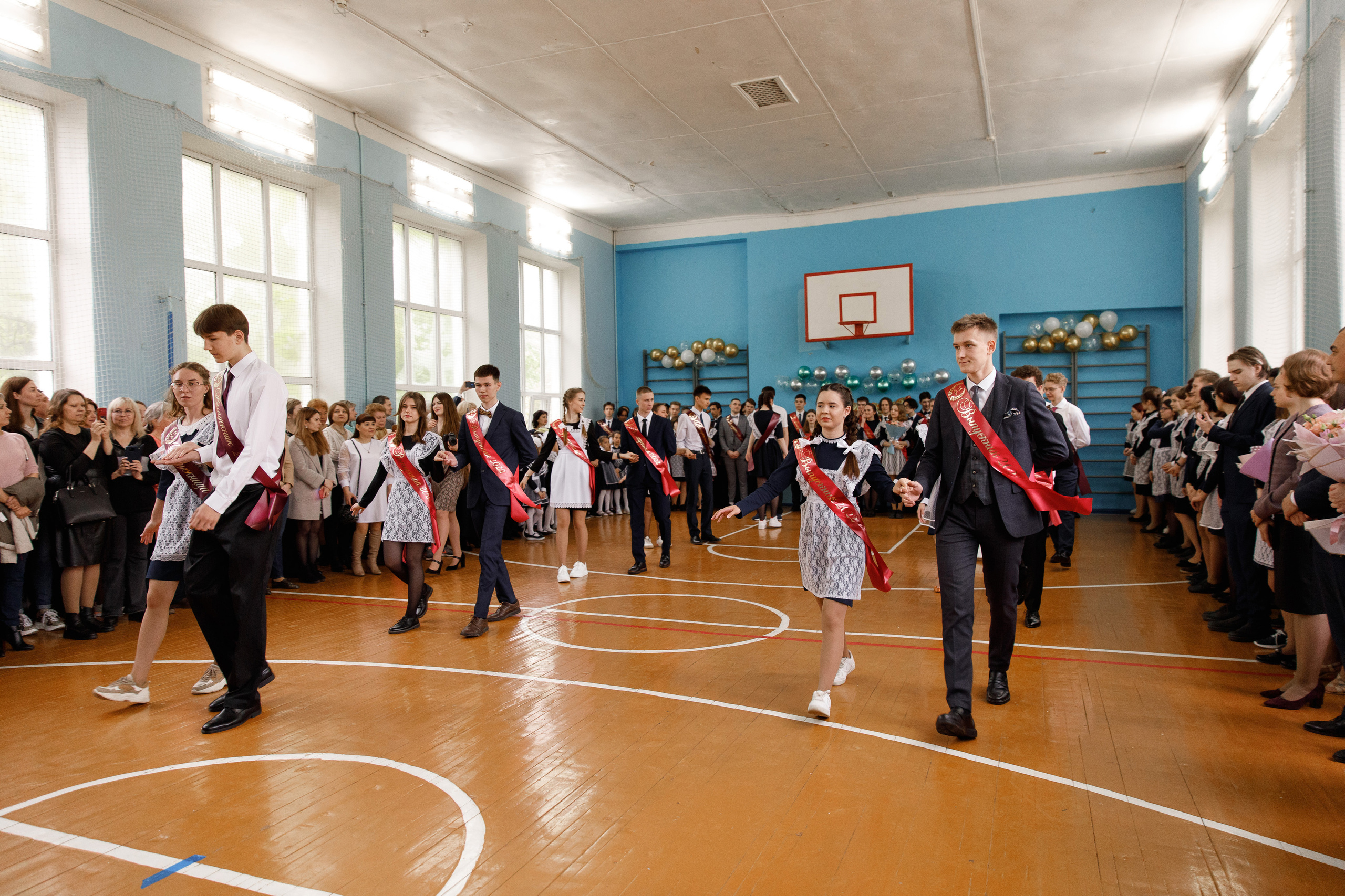 Последний звонок 114шк. Свадебный и семейный фотограф в Уфе Руслан Миргаляов