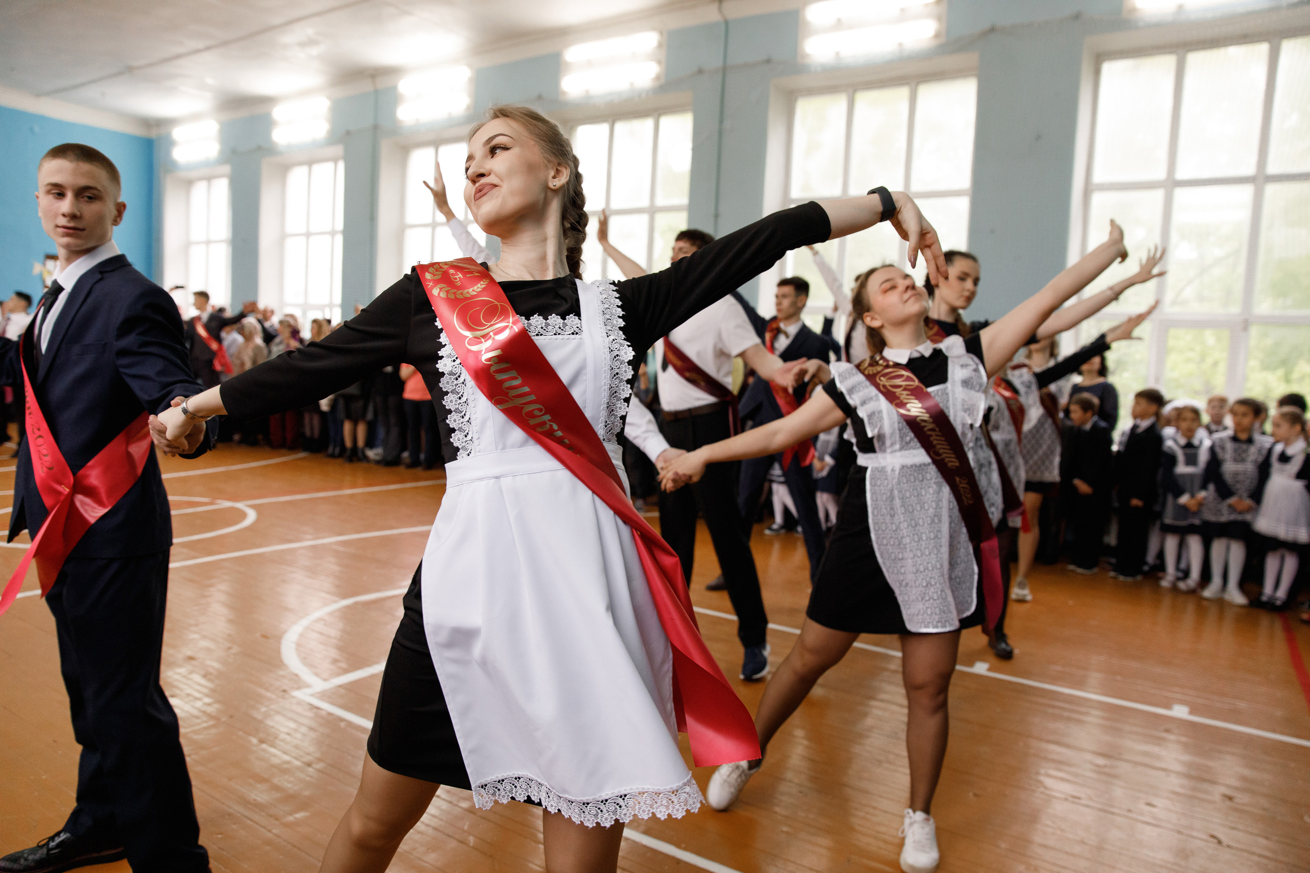 Последний звонок 114шк. Свадебный и семейный фотограф в Уфе Руслан Миргаляов