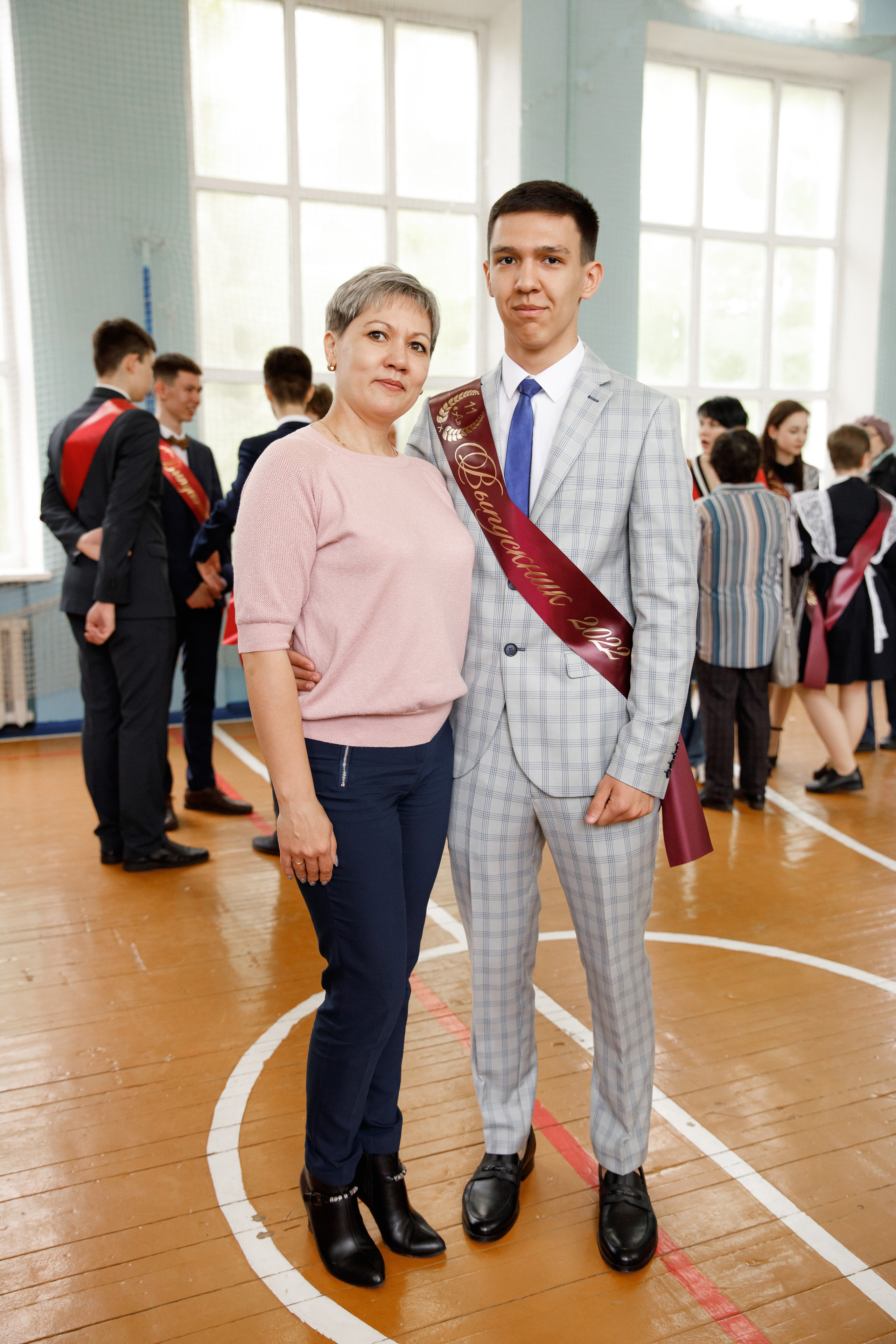 Последний звонок 114шк. Свадебный и семейный фотограф в Уфе Руслан Миргаляов