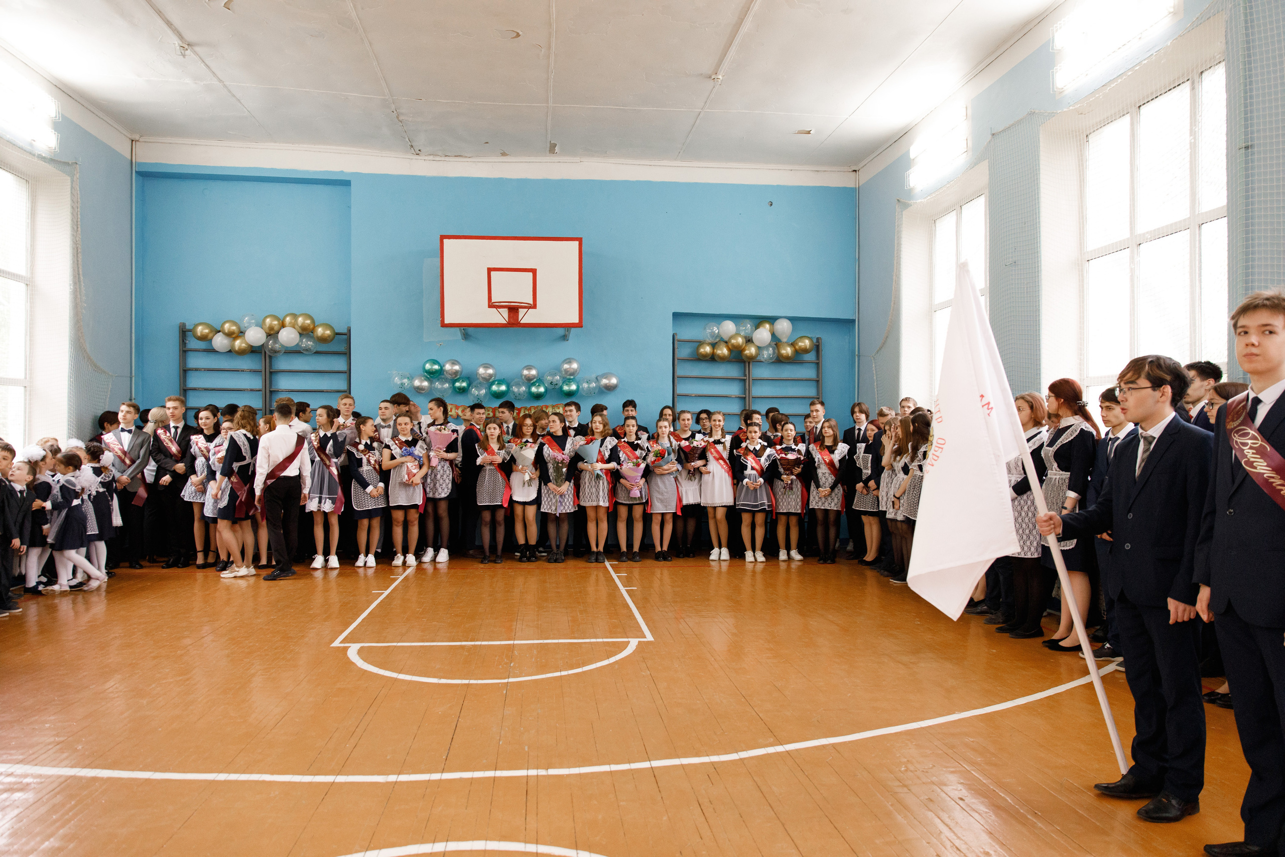 Последний звонок 114шк. Свадебный и семейный фотограф в Уфе Руслан Миргаляов