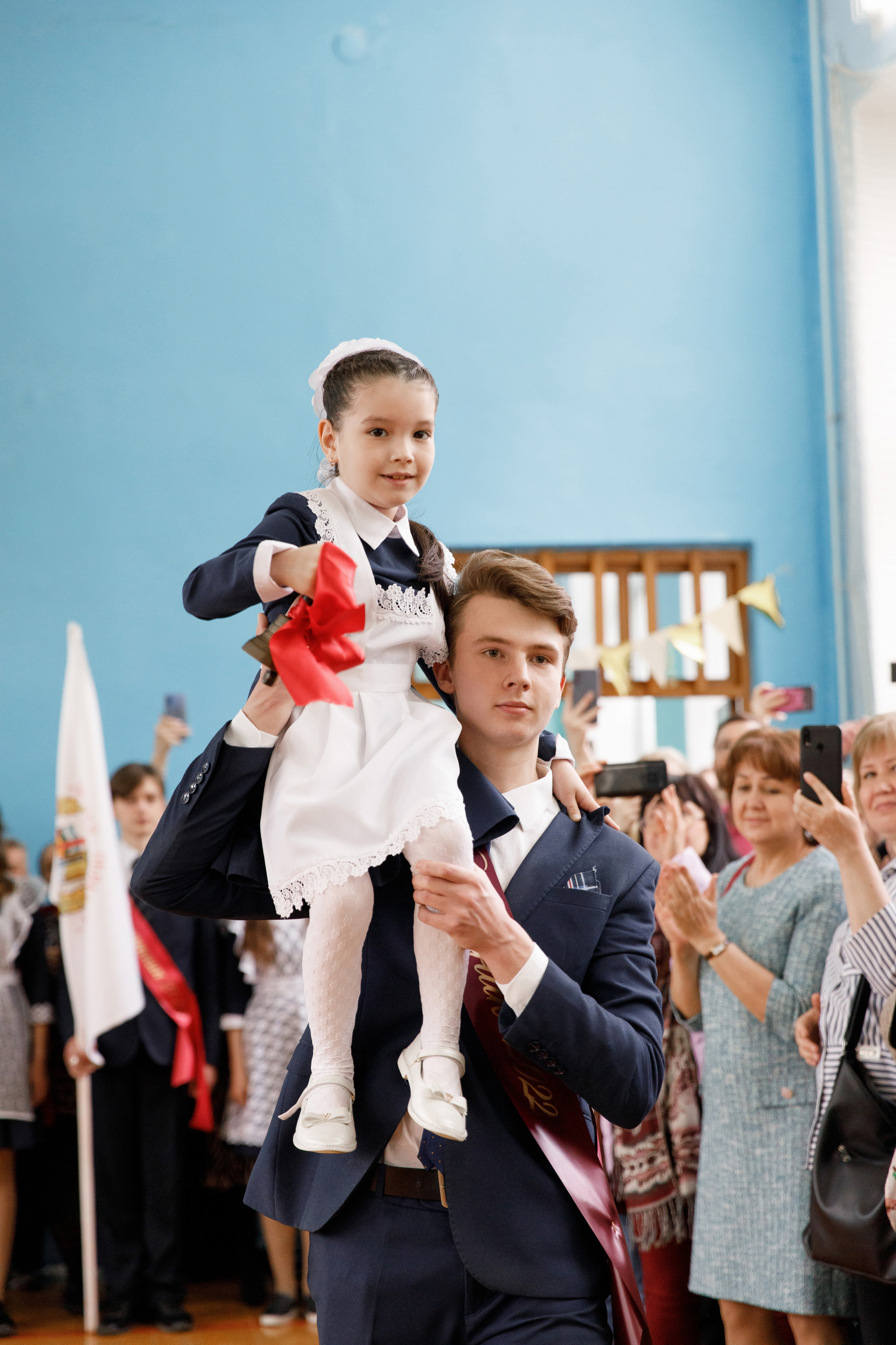 Последний звонок 114шк. Свадебный и семейный фотограф в Уфе Руслан Миргаляов