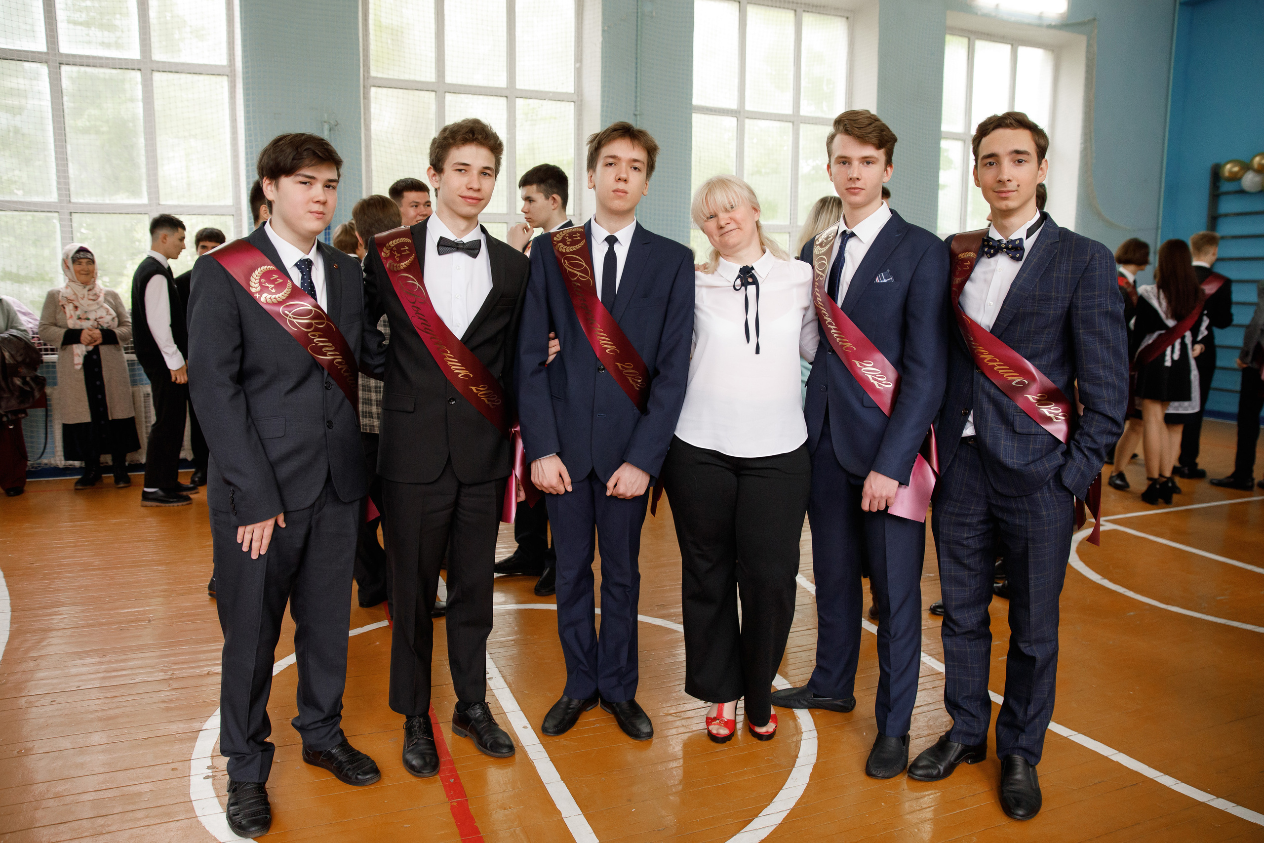 Последний звонок 114шк. Свадебный и семейный фотограф в Уфе Руслан Миргаляов