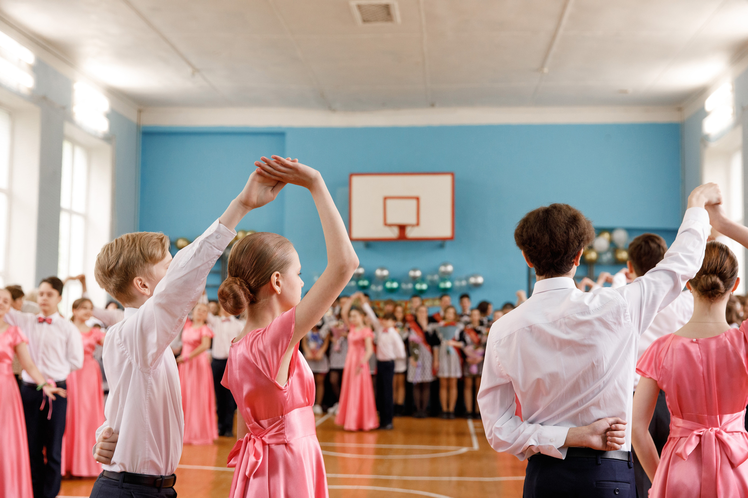 Последний звонок 114шк. Свадебный и семейный фотограф в Уфе Руслан Миргаляов