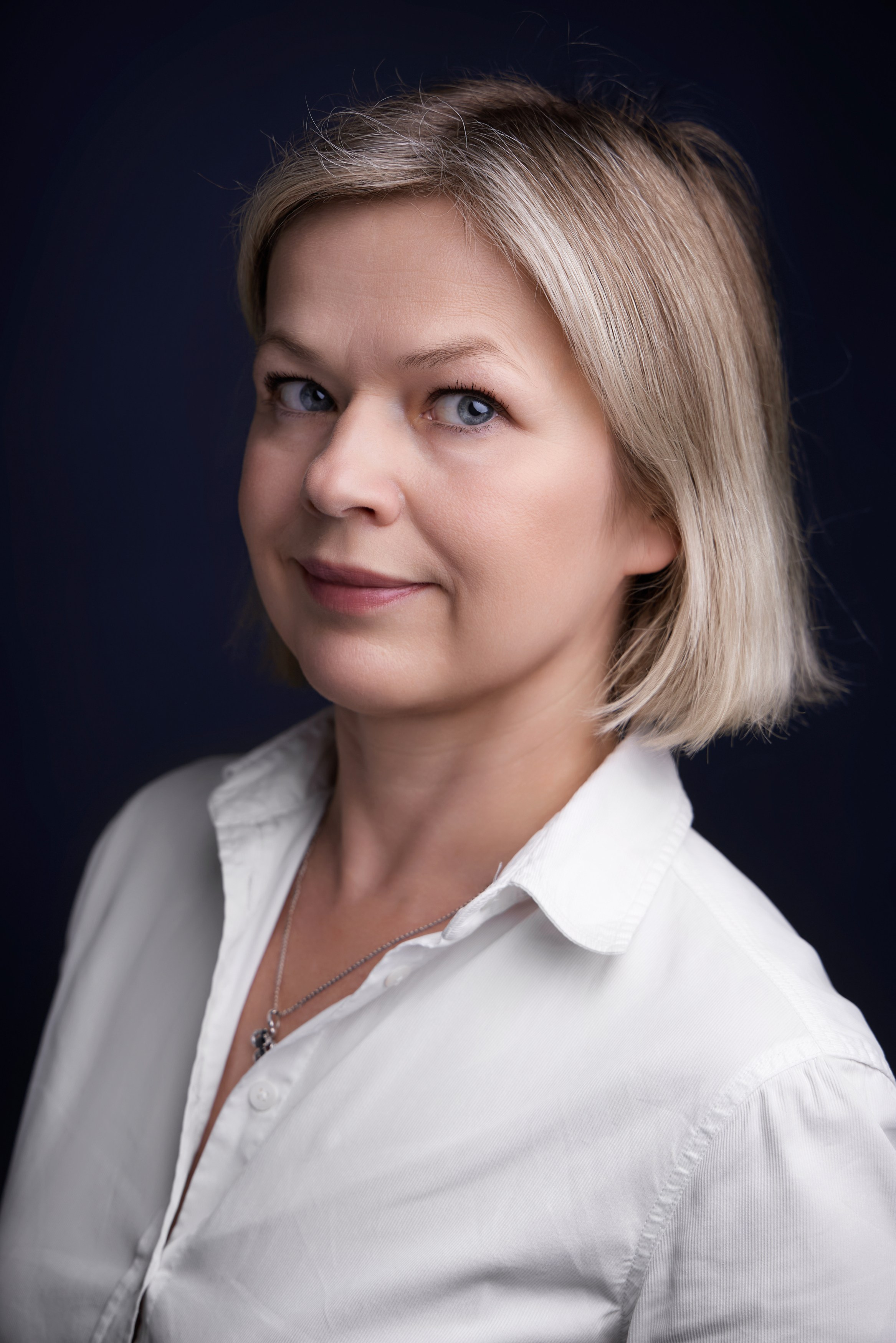 Фото на документы в Зеленограде. Фото на паспорт. Портретная фотостудия ЛукБук. Деловой портрет. Семейный портрет. Предметная фотосъемка