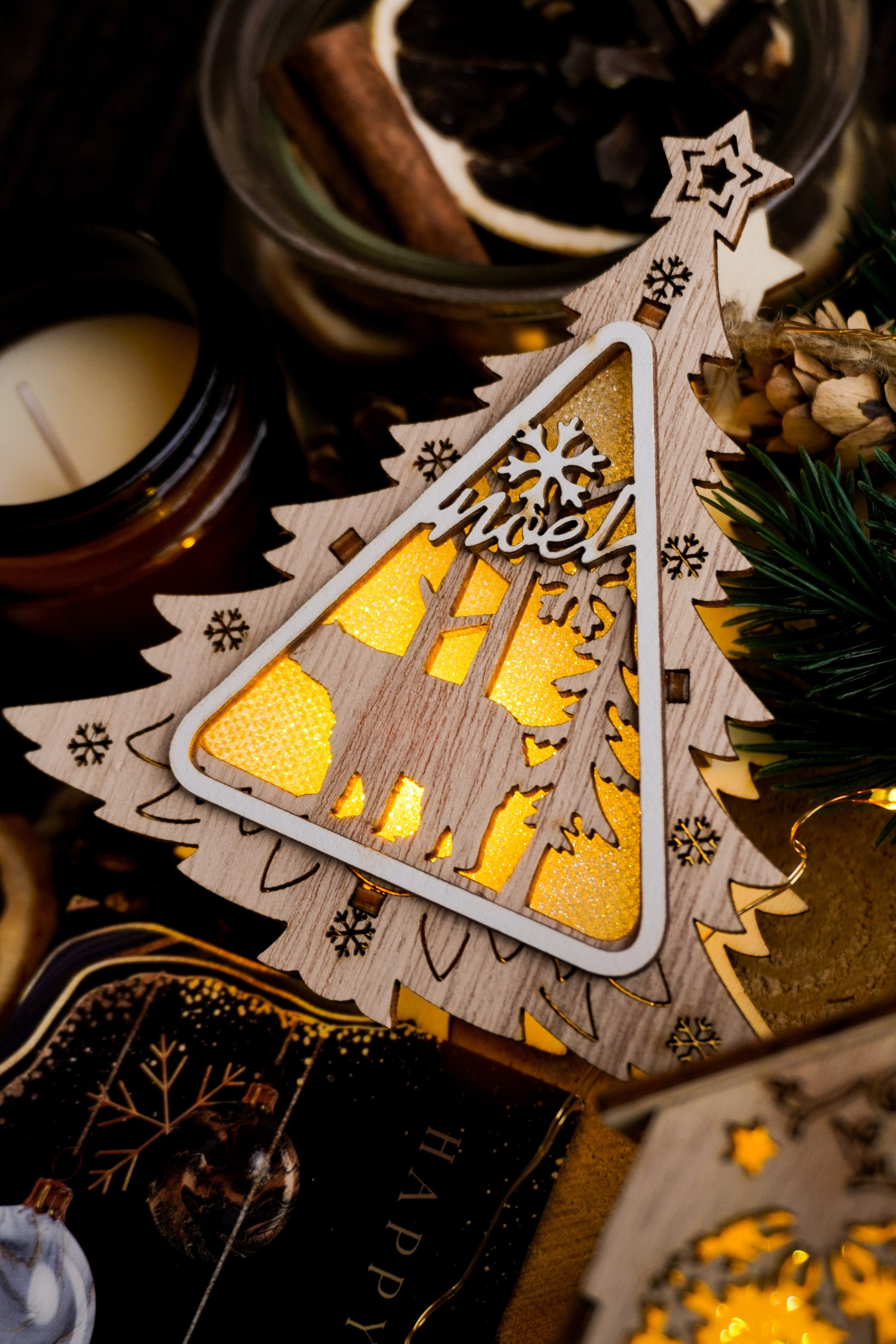 Новогодние украшения. Кузнецова Мария — профессиональный фотограф в Санкт-Петербурге | Предметная фотосъёмка, модельные тесты, актёрское портфолио, концерты