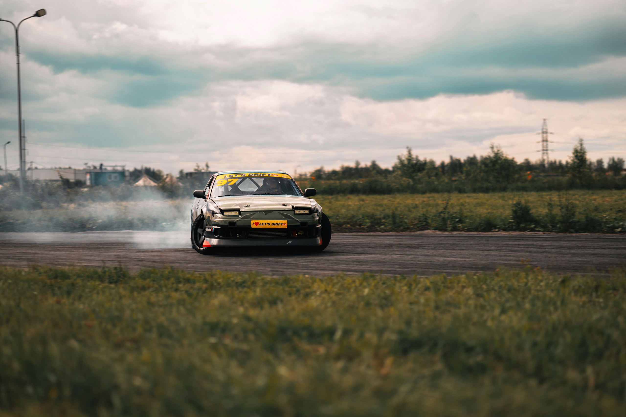 Фоторепортаж с «Больших Гонок» — дрифт, драг, звук