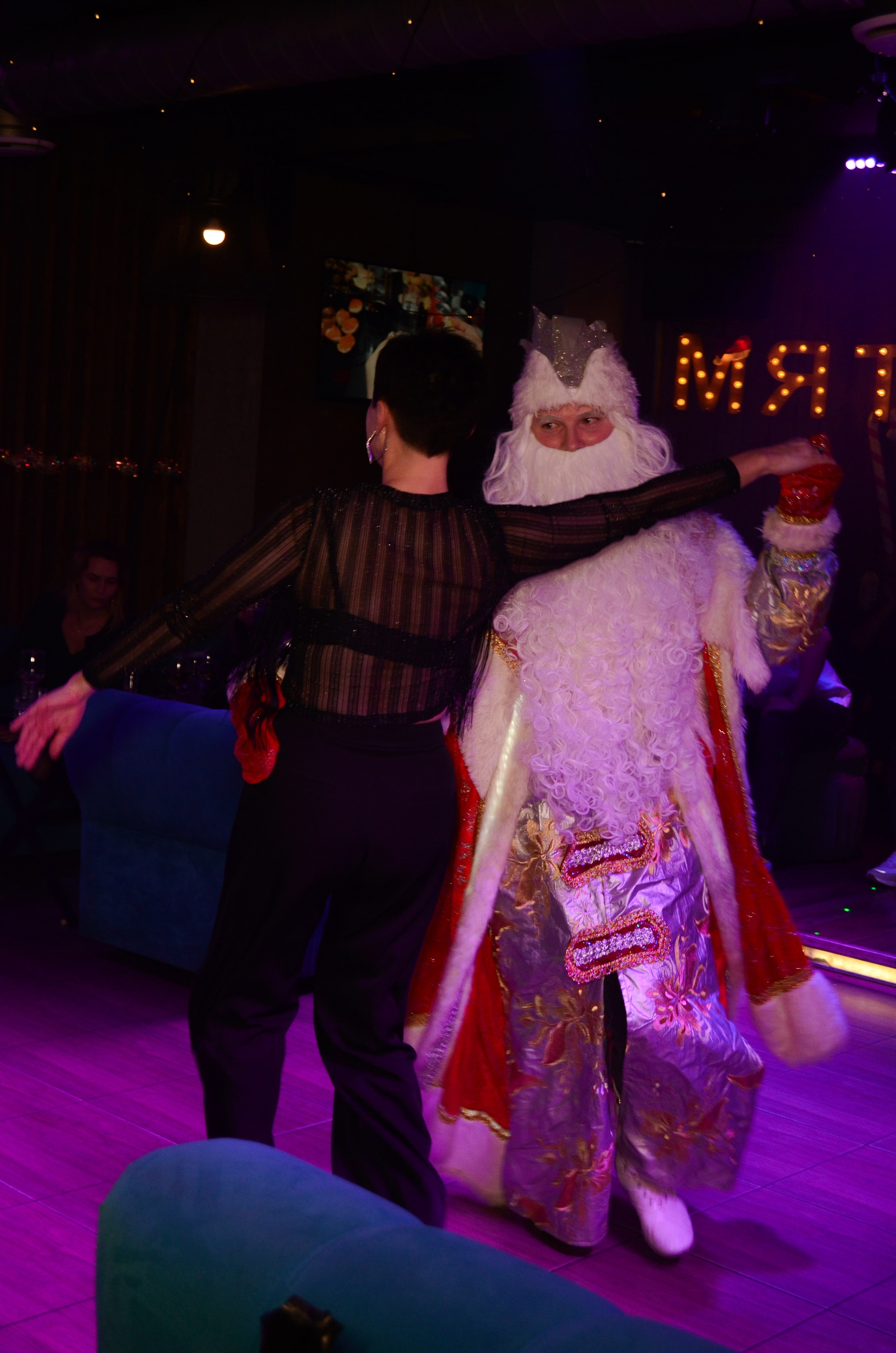 25.12.25 New Year Party. Мята Спортивная — Кальянная, караоке, бар в Минске