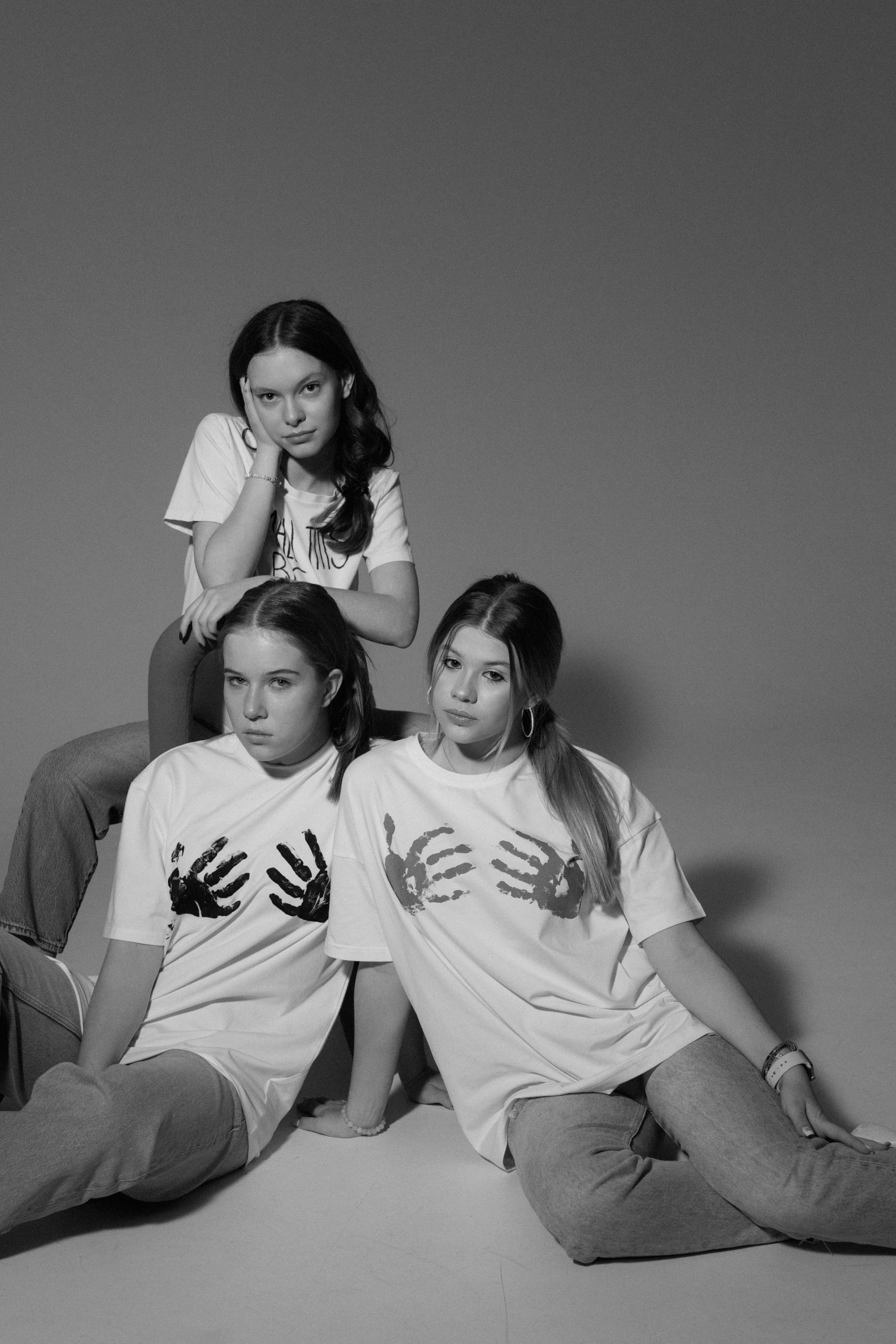 Девочки, студийная чб. Свадебный фотограф Москва Александра Аверкова