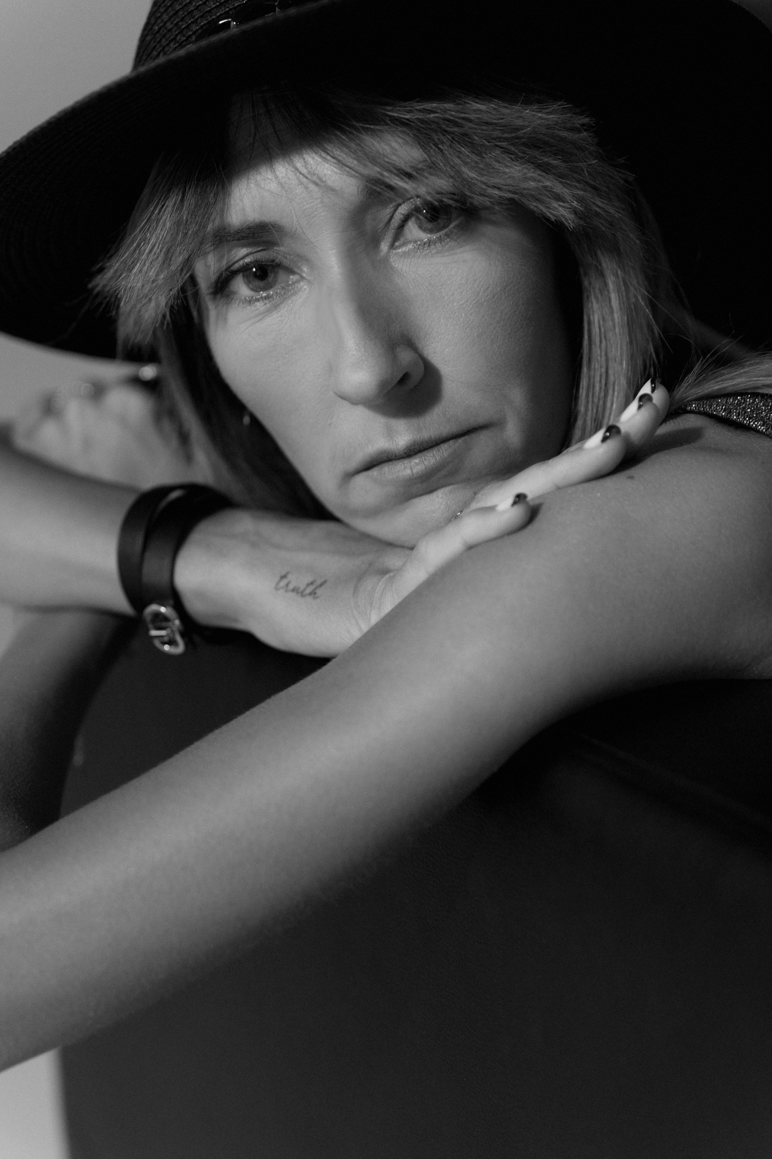 Девочки, студийная чб. Свадебный фотограф Москва Александра Аверкова