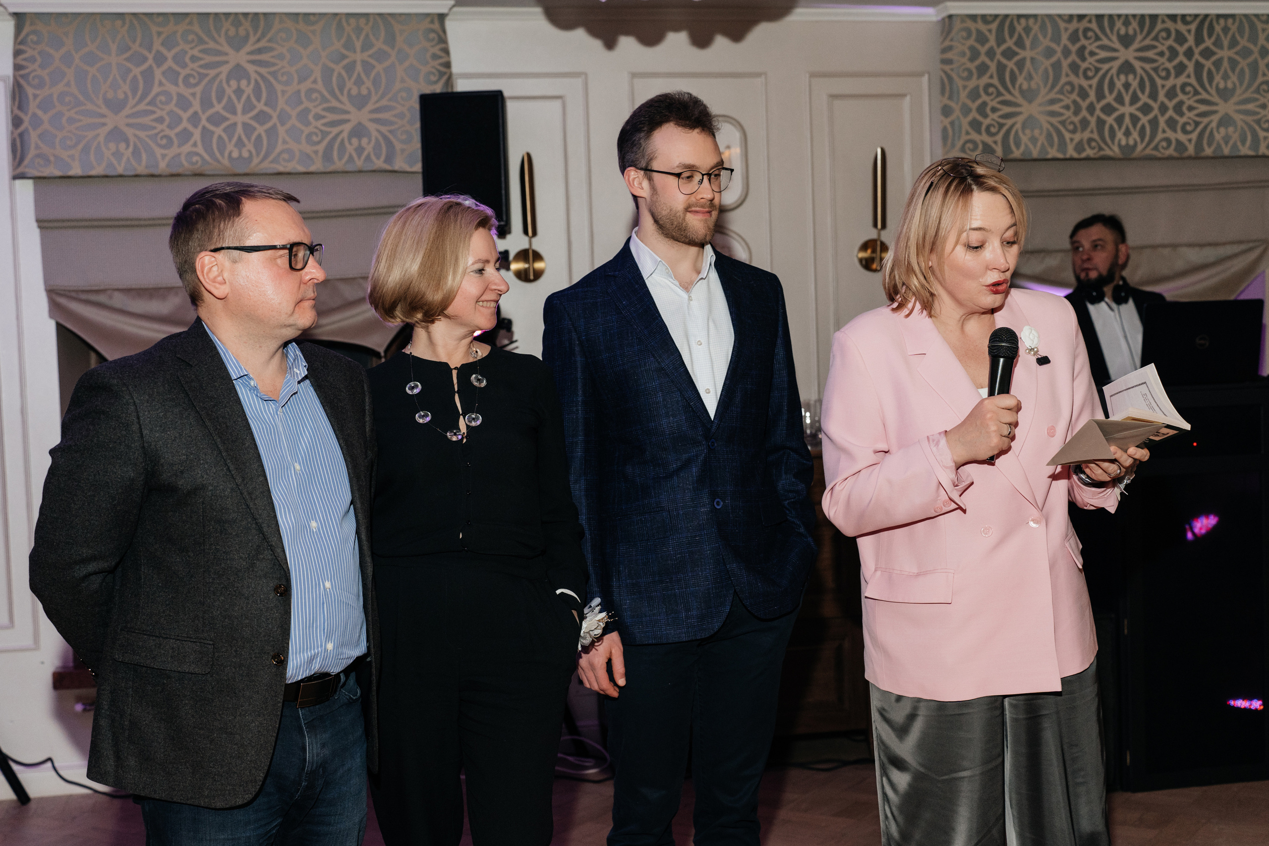 В кругу родных. Свадебный фотограф Москва Александра Аверкова