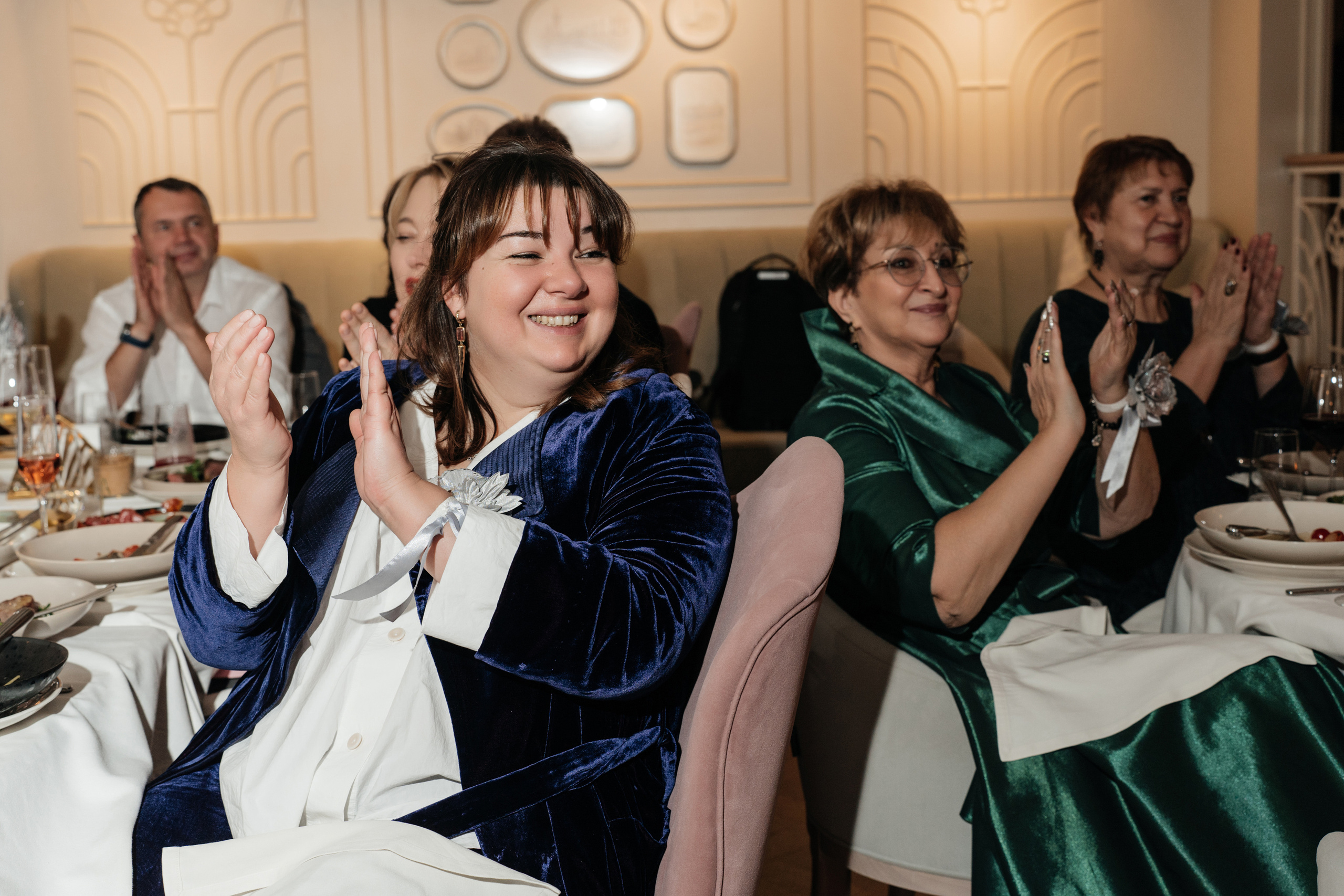 В кругу родных. Свадебный фотограф Москва Александра Аверкова