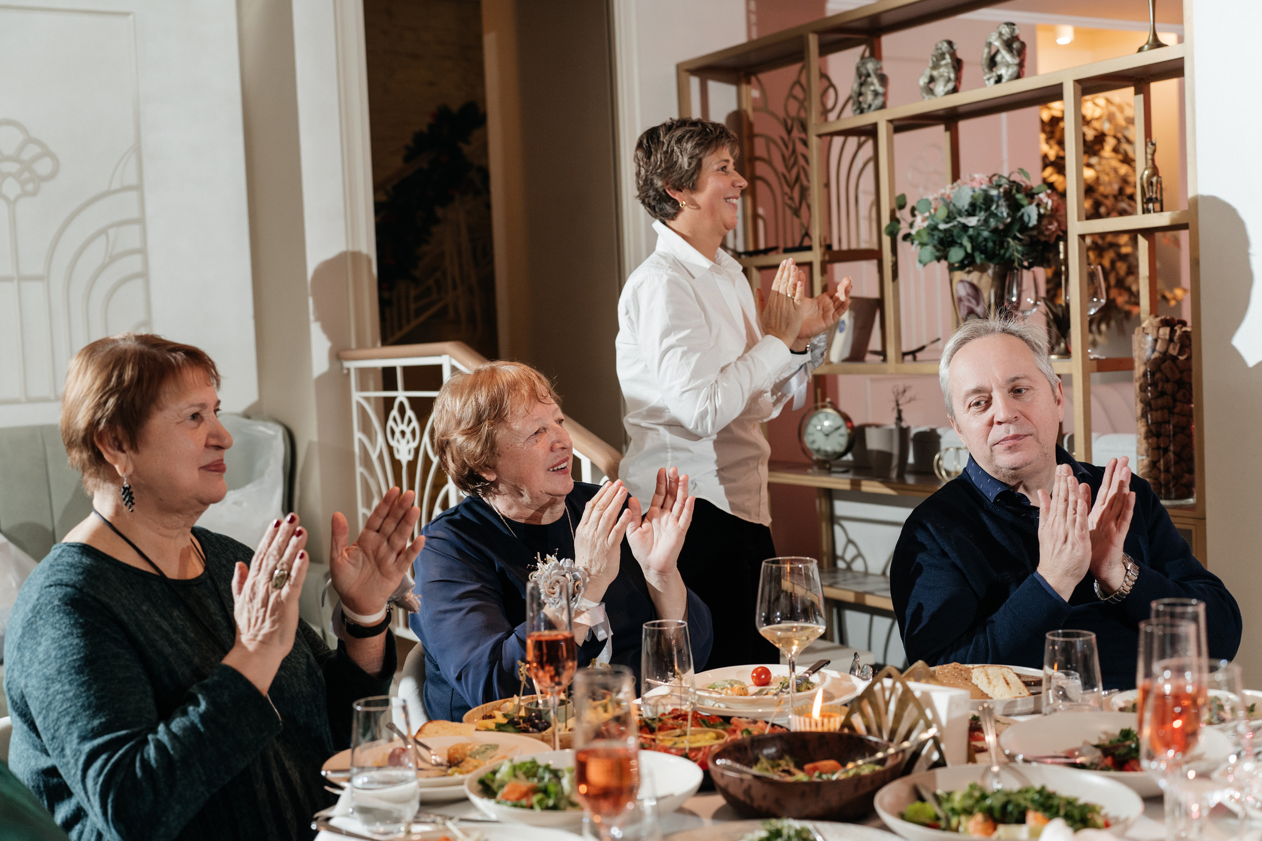 В кругу родных. Свадебный фотограф Москва Александра Аверкова