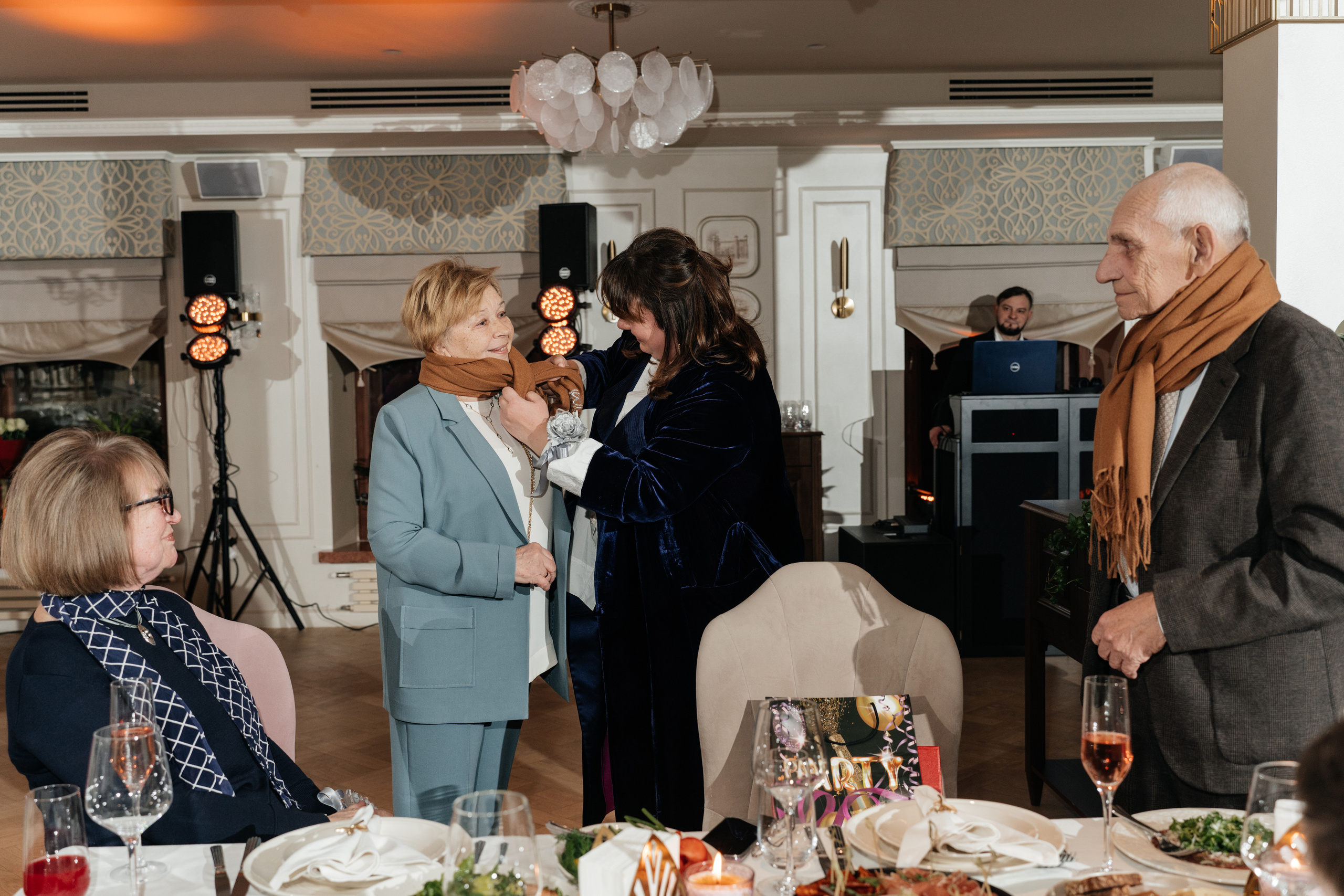 В кругу родных. Свадебный фотограф Москва Александра Аверкова