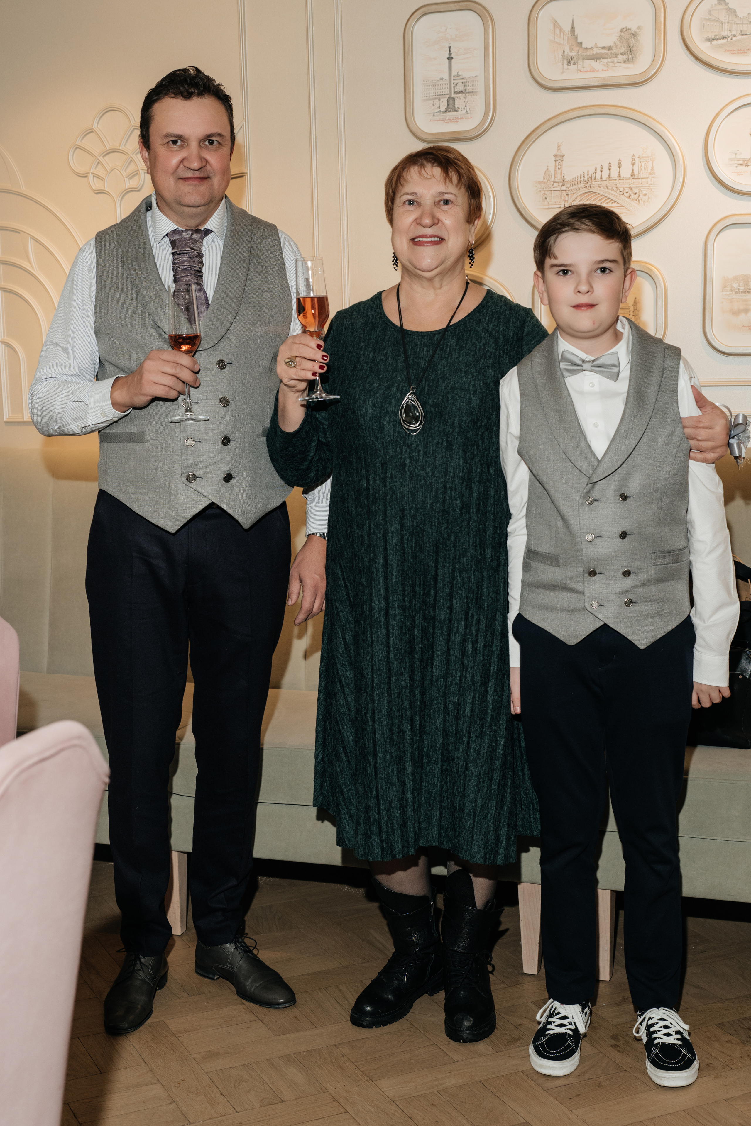 В кругу родных. Свадебный фотограф Москва Александра Аверкова