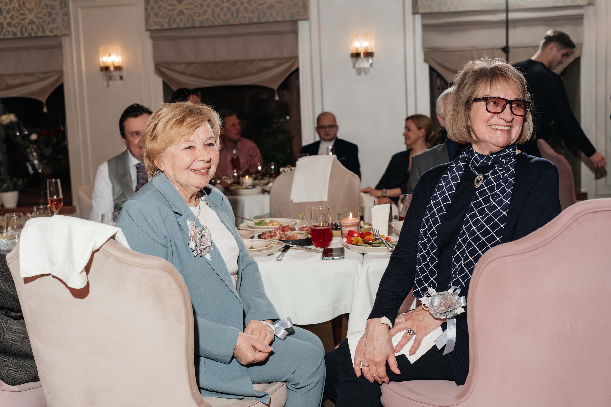 В кругу родных. Свадебный фотограф Москва Александра Аверкова