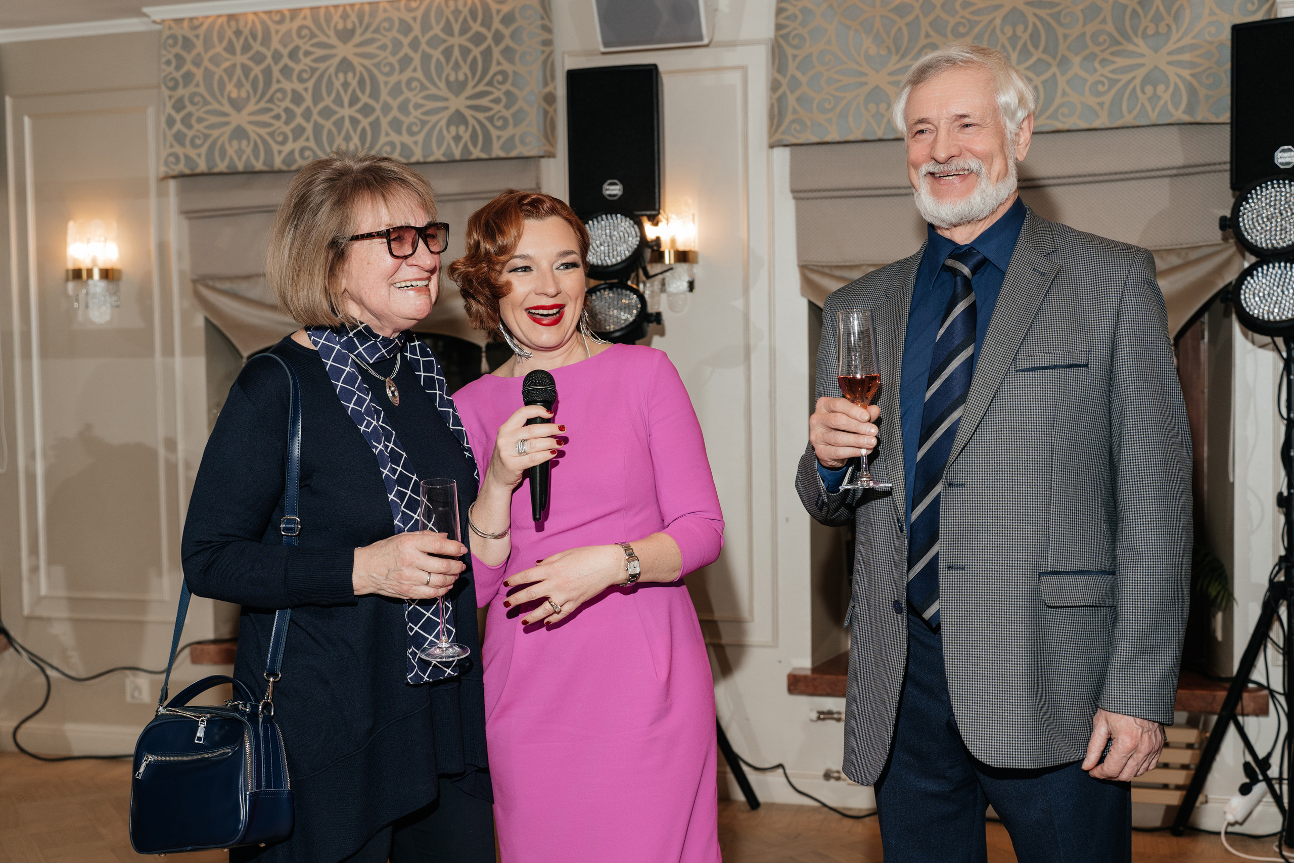 В кругу родных. Свадебный фотограф Москва Александра Аверкова