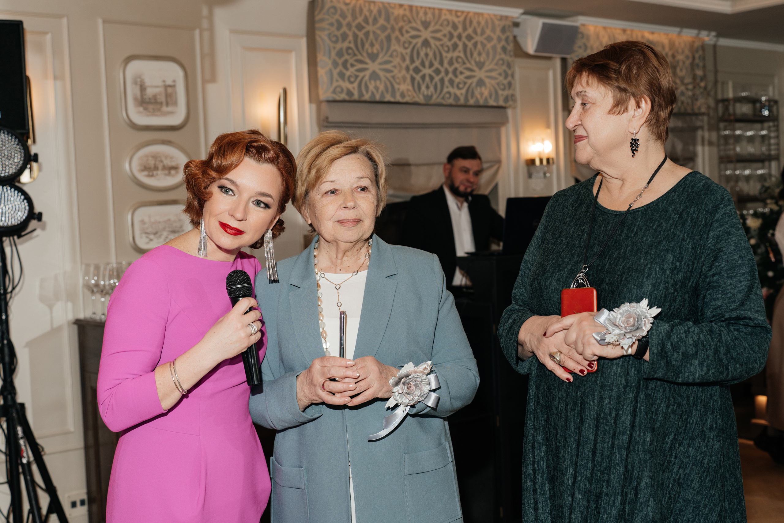 В кругу родных. Свадебный фотограф Москва Александра Аверкова