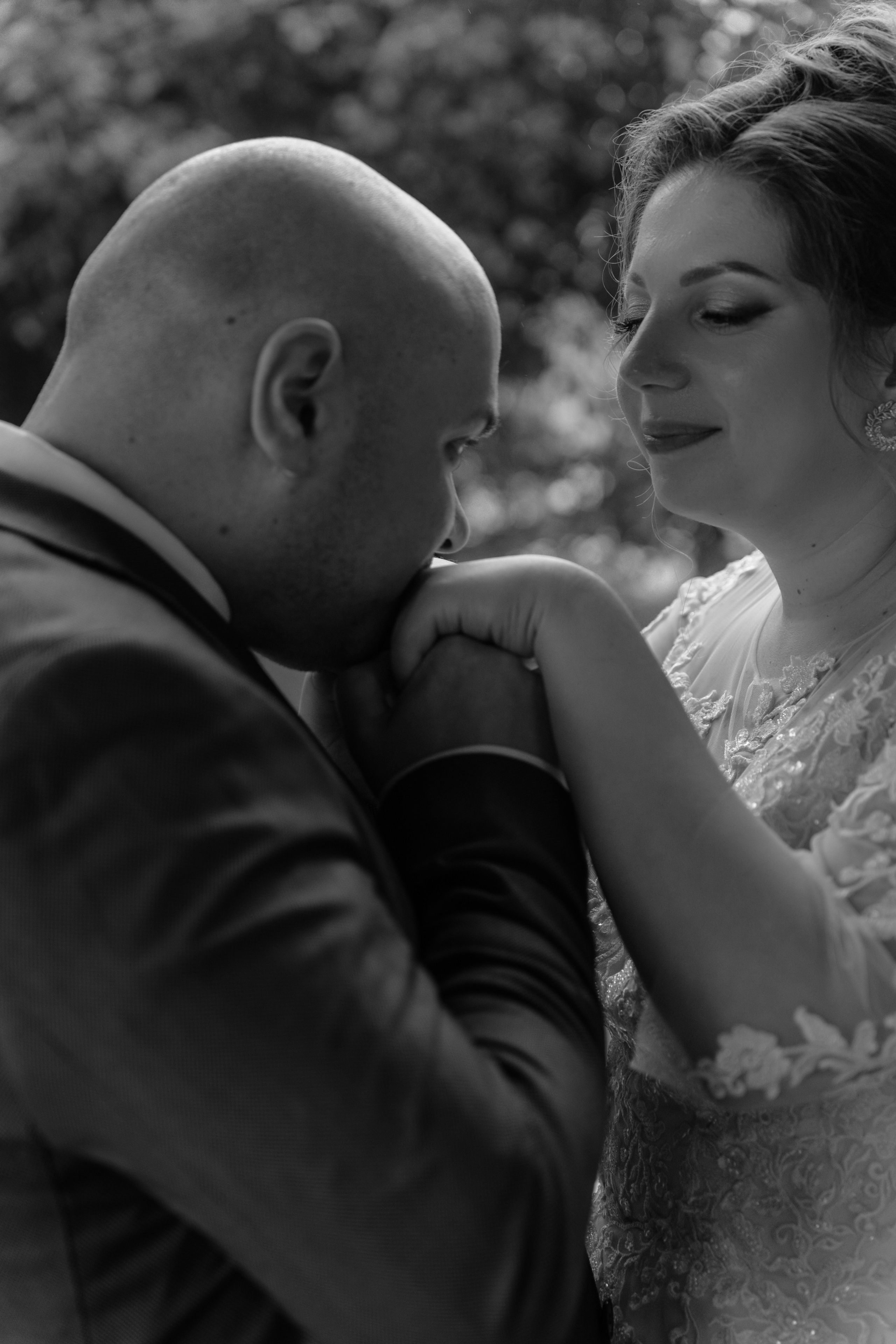 Дождливый день создания семьи. Ваш семейный фотограф в Минске — Вика Трегубова