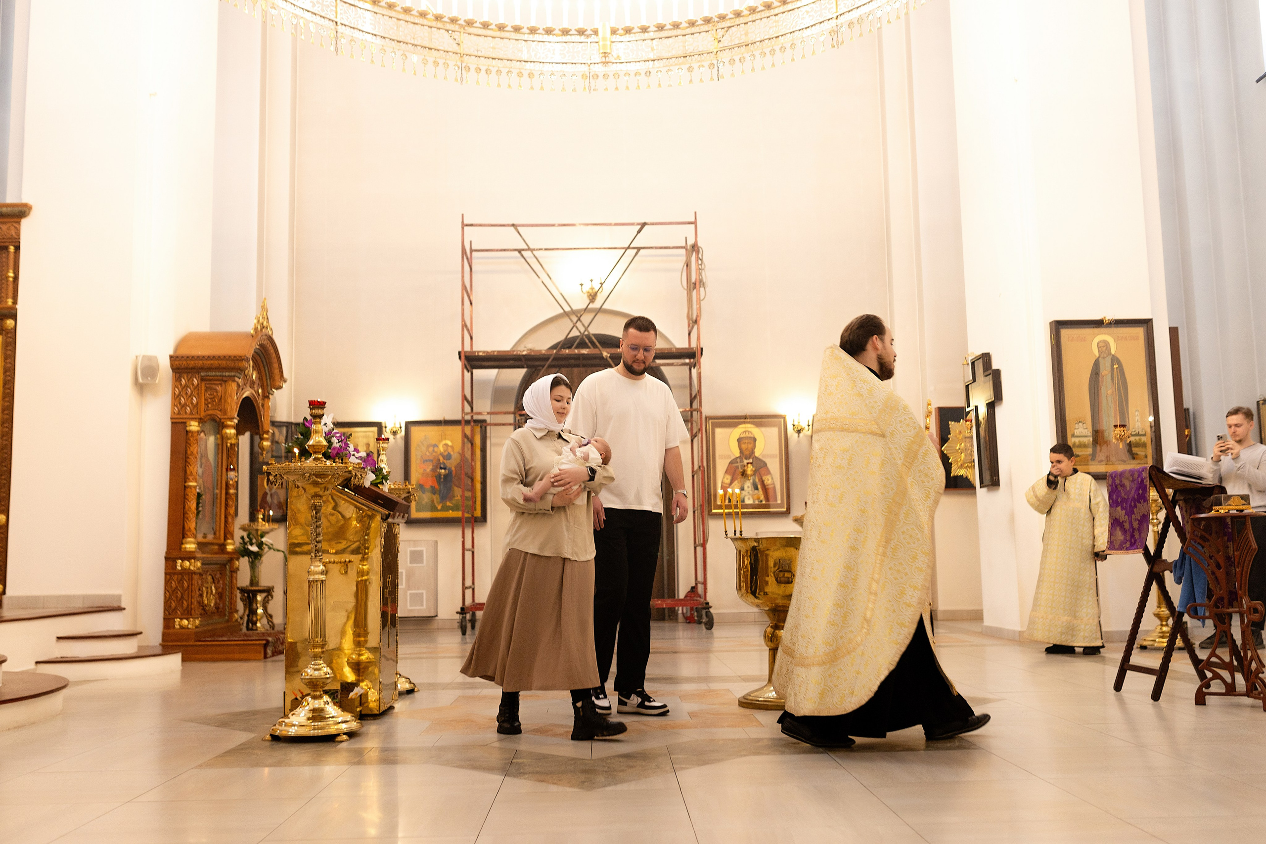 Таинство крещения Алисы. Фотограф в Железнодорожном и Балашихе