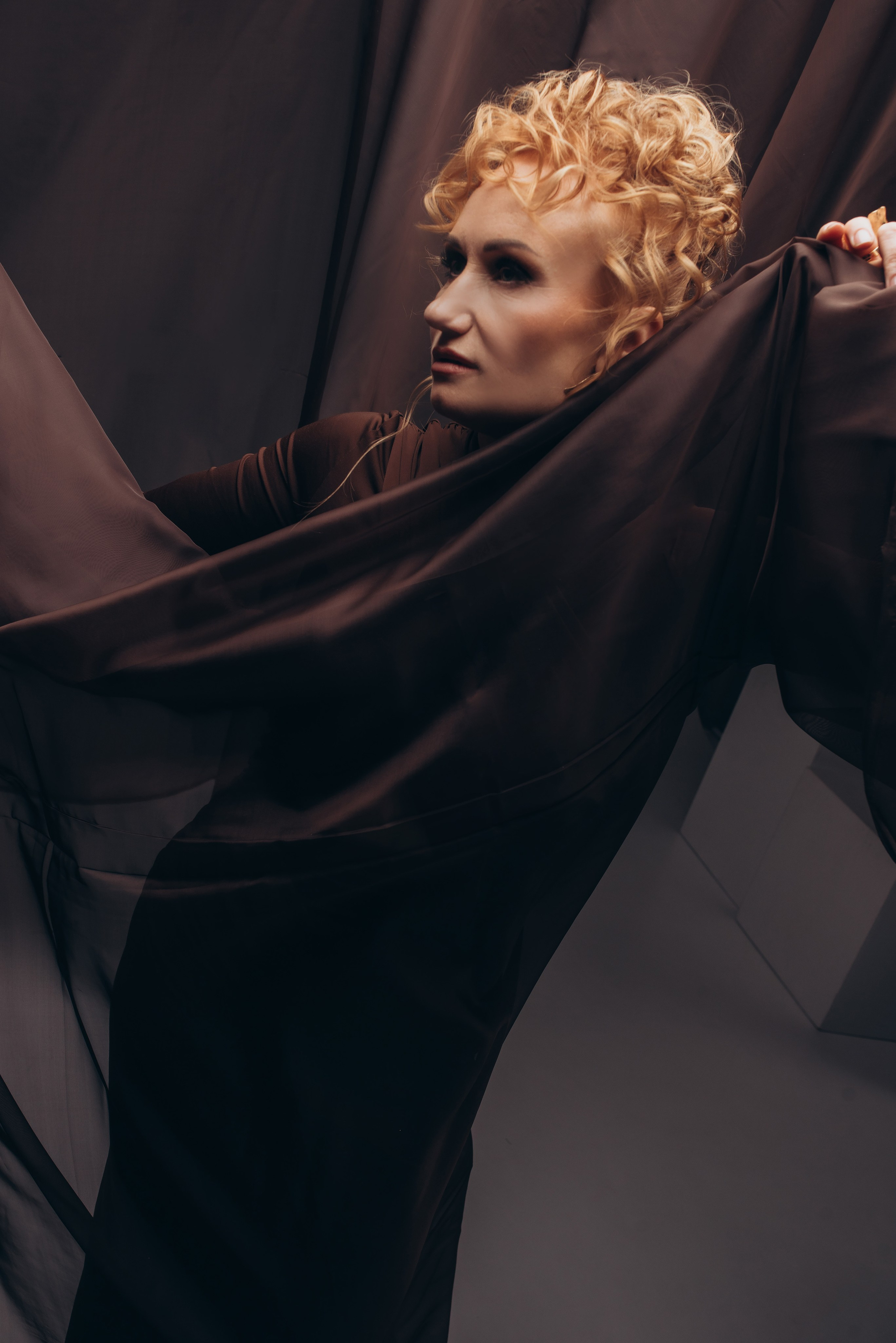 Елена. Главная