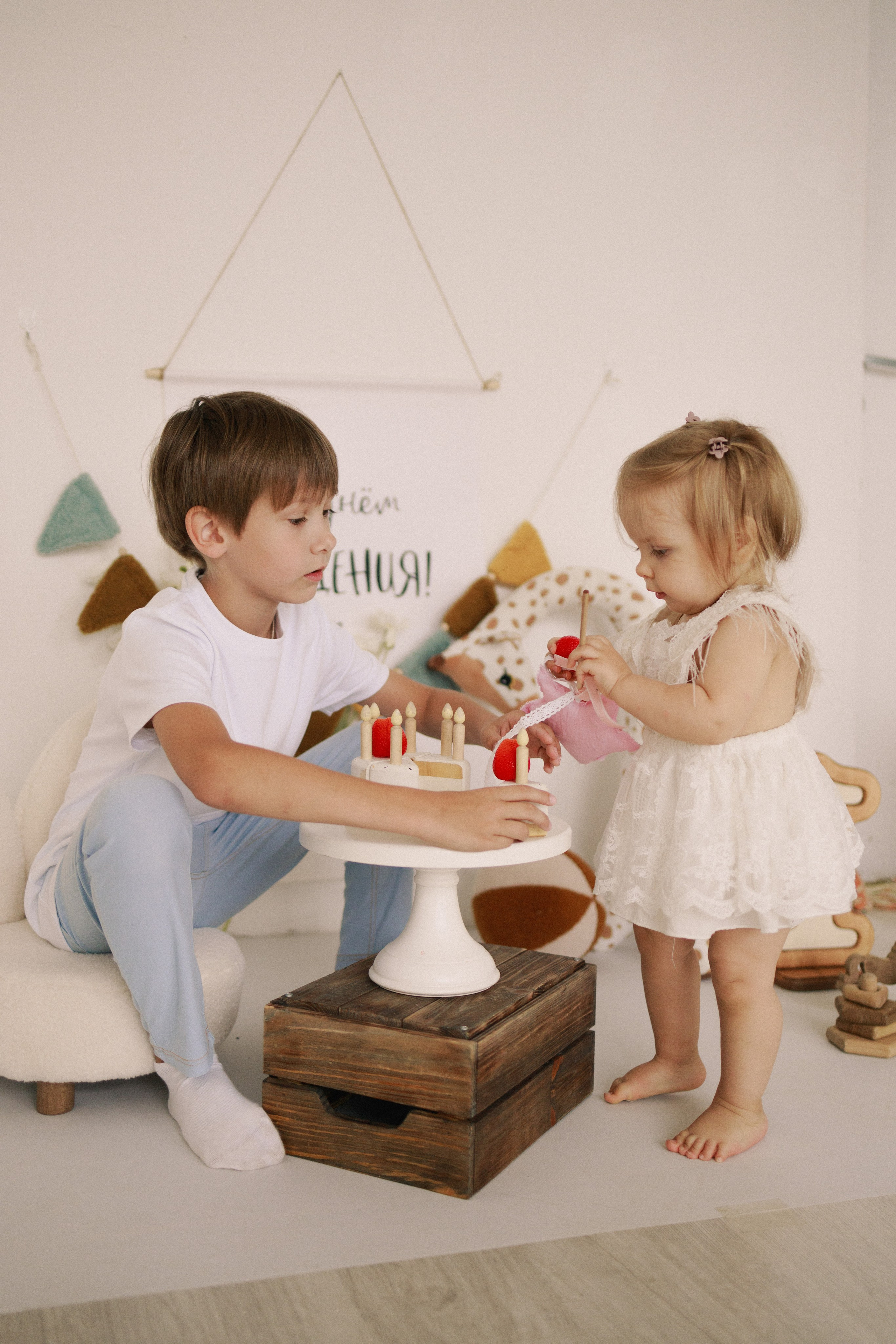 Семейная фотосъемка на годик. Семейный видеограф в Москве Элина Ладова