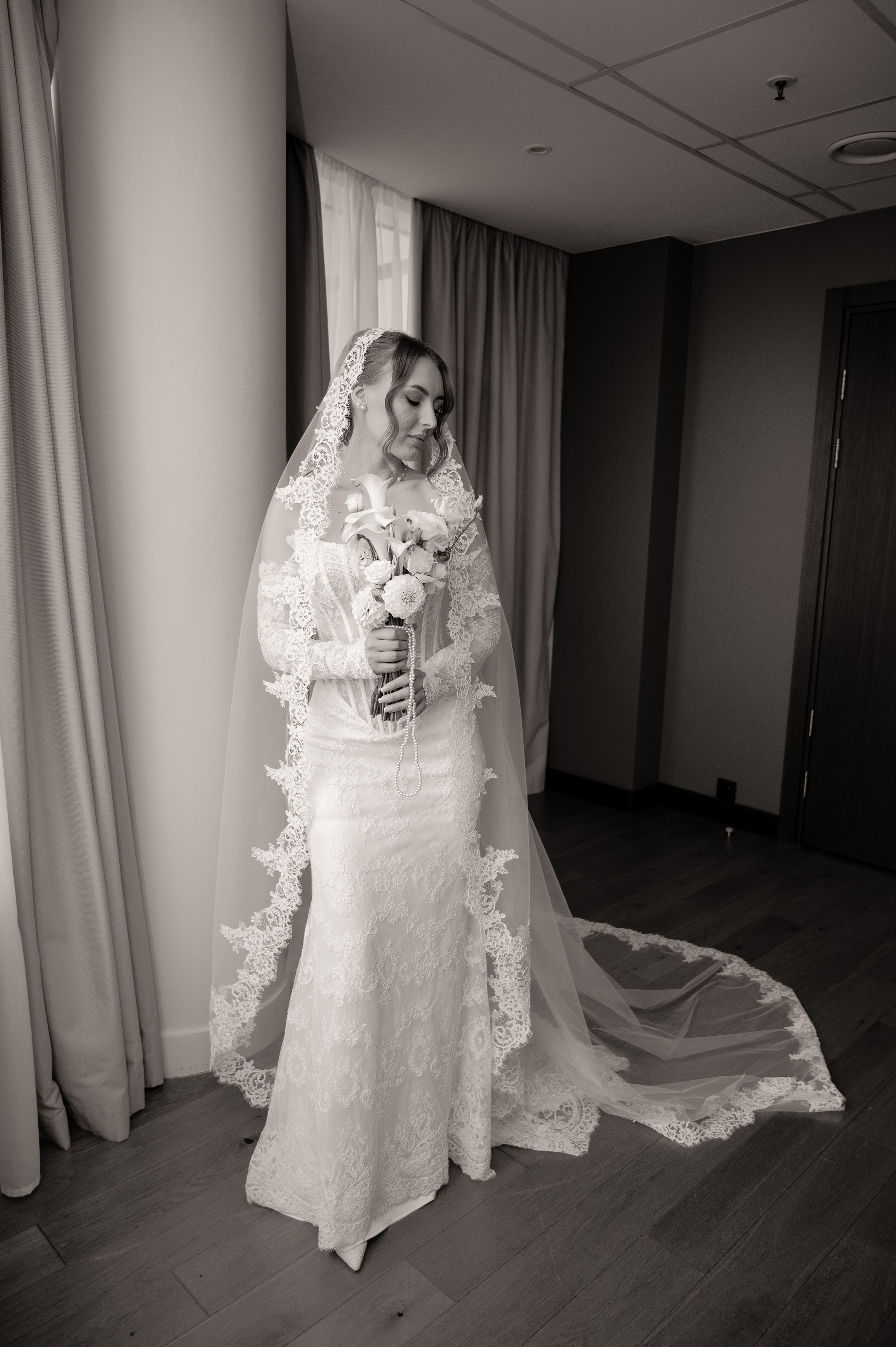 Свадьба (утро в отеле). Свадебный и семейный фотограф в Краснодаре Алина Мельник