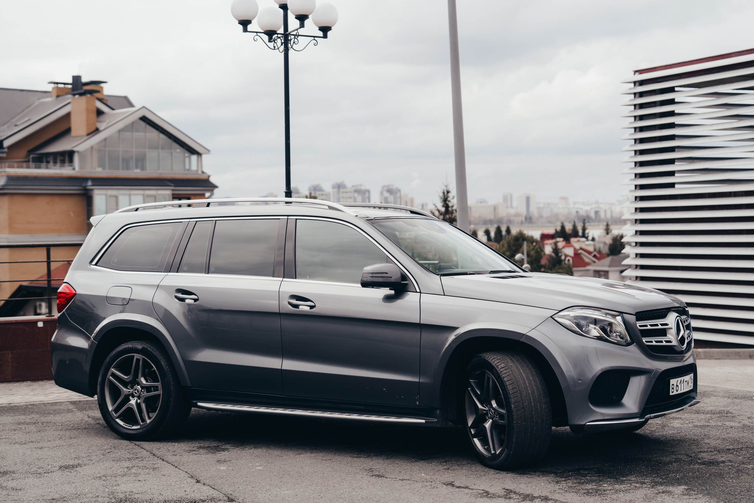 Mercedes-Benz GLS-Class 350 d. Идеальные портреты для соцсетей — Фотограф Ленар