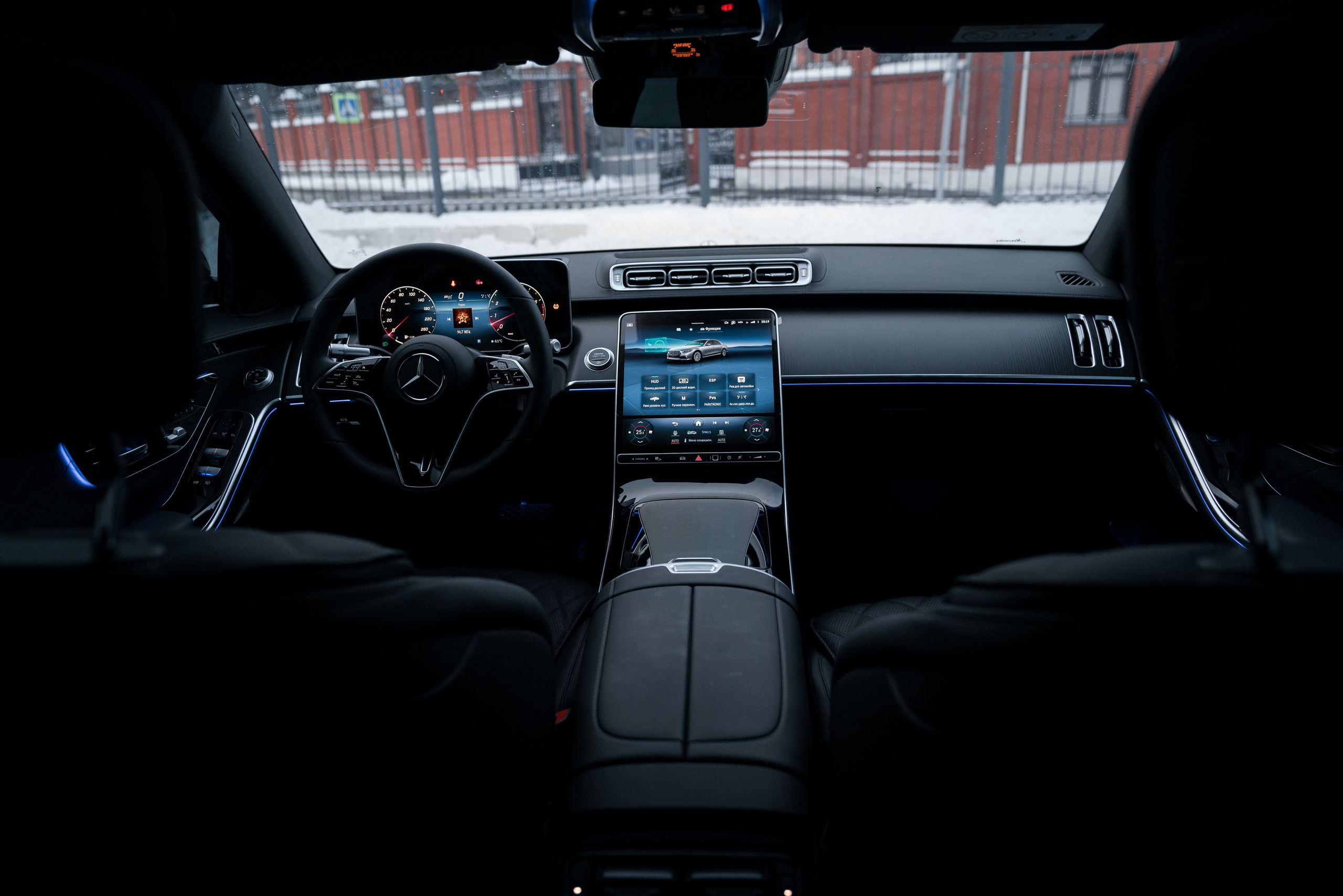 Mercedes-Benz S450. Идеальные портреты для соцсетей — Фотограф Ленар