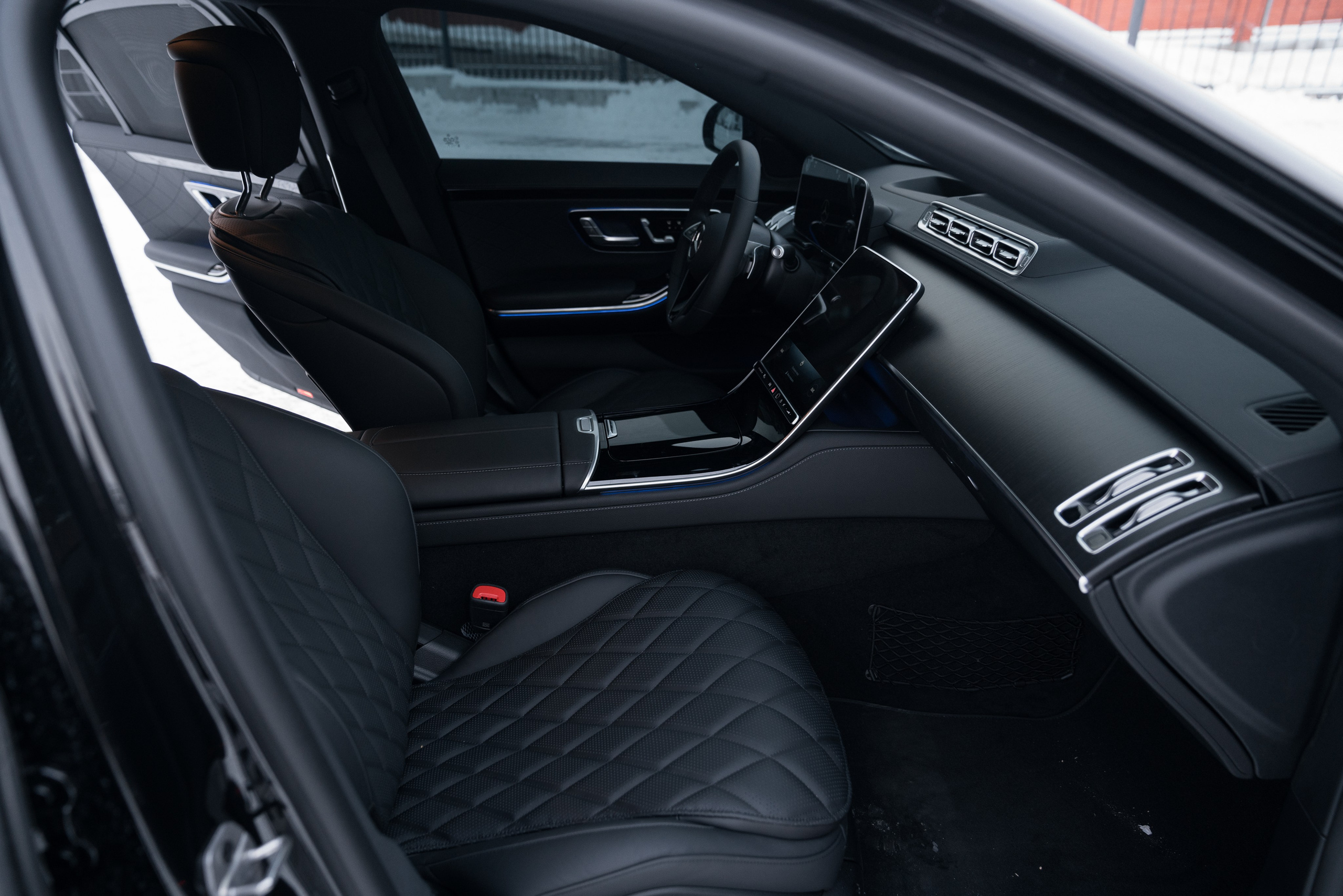 Mercedes-Benz S450. Идеальные портреты для соцсетей — Фотограф Ленар