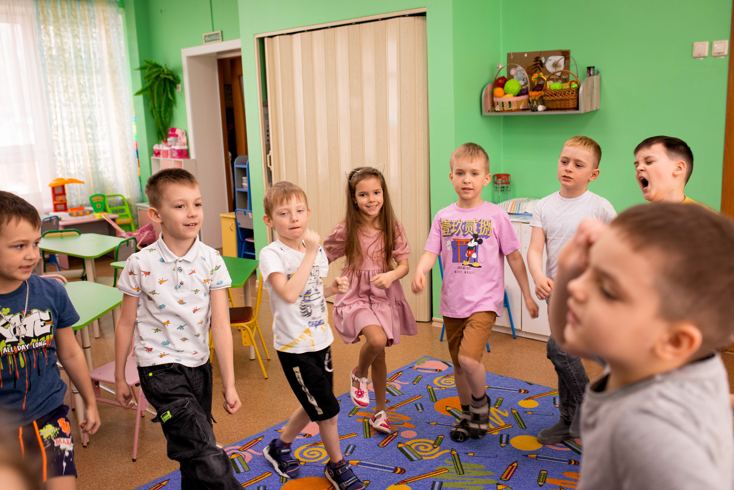 Степа, Даша и Алиса в детском саду. Семейный и детский фотограф город Тында Дарья