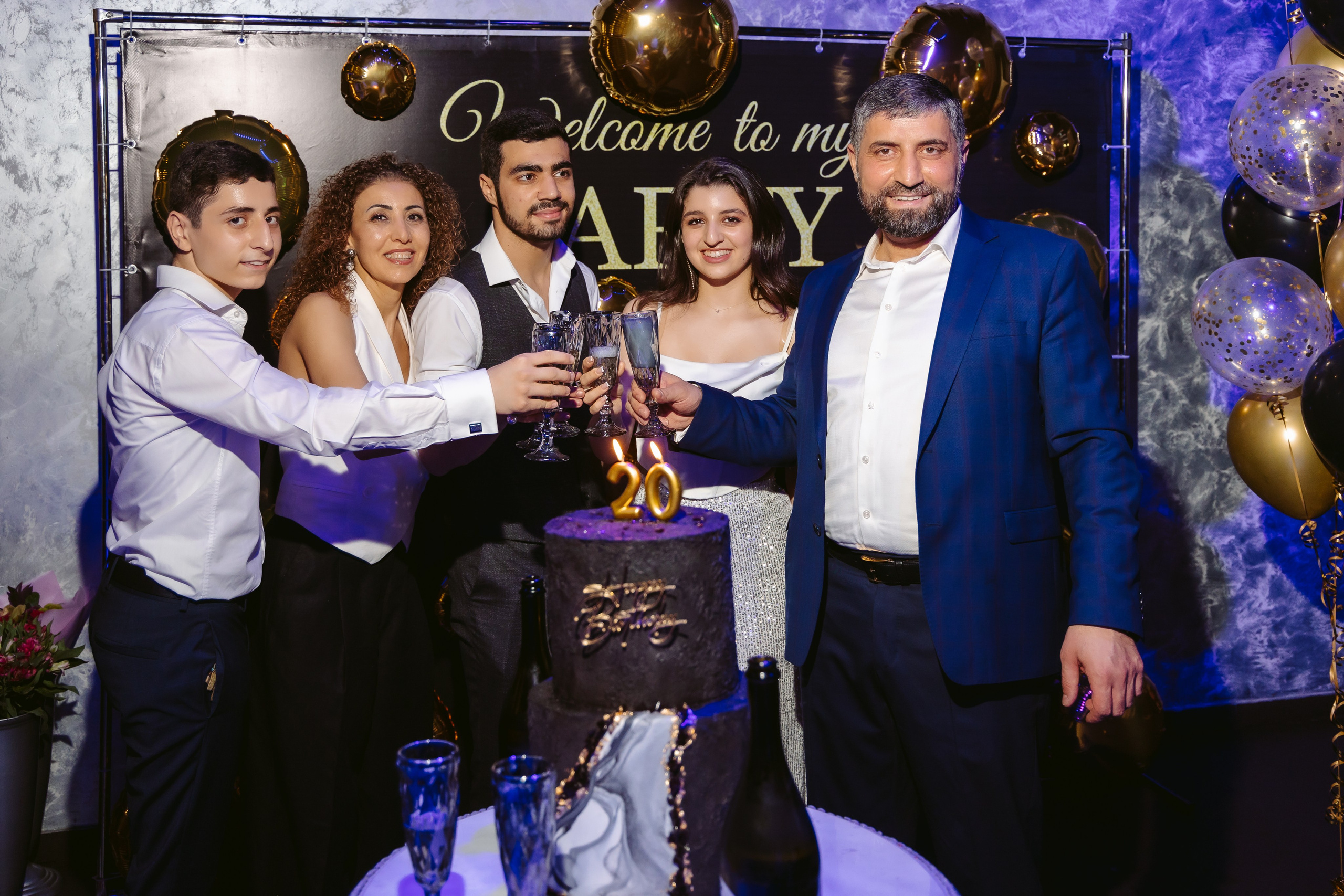 День рождения 04.04.2024 г. Свадебный Фотограф в Москве Гор Магтагян