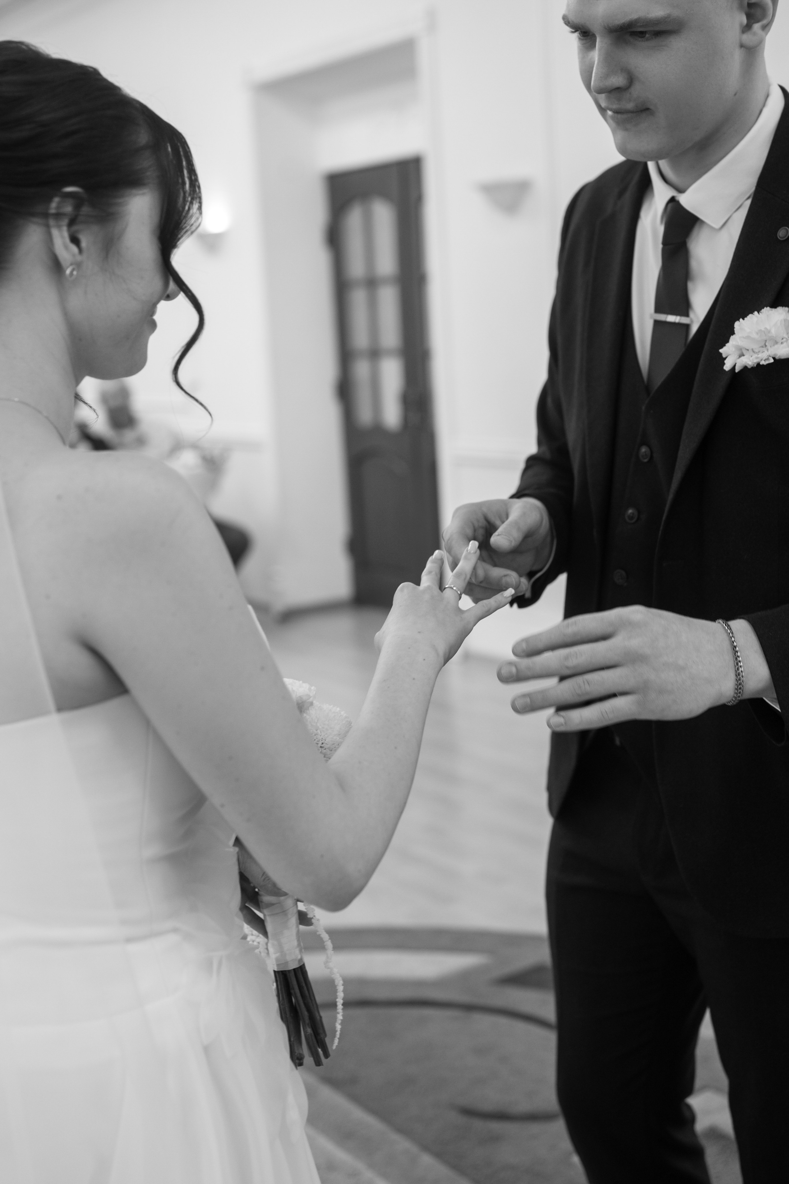 Ангелина и Денис 04.04.2026. Свадебный фотограф в Хабаровске Елена Андреенко