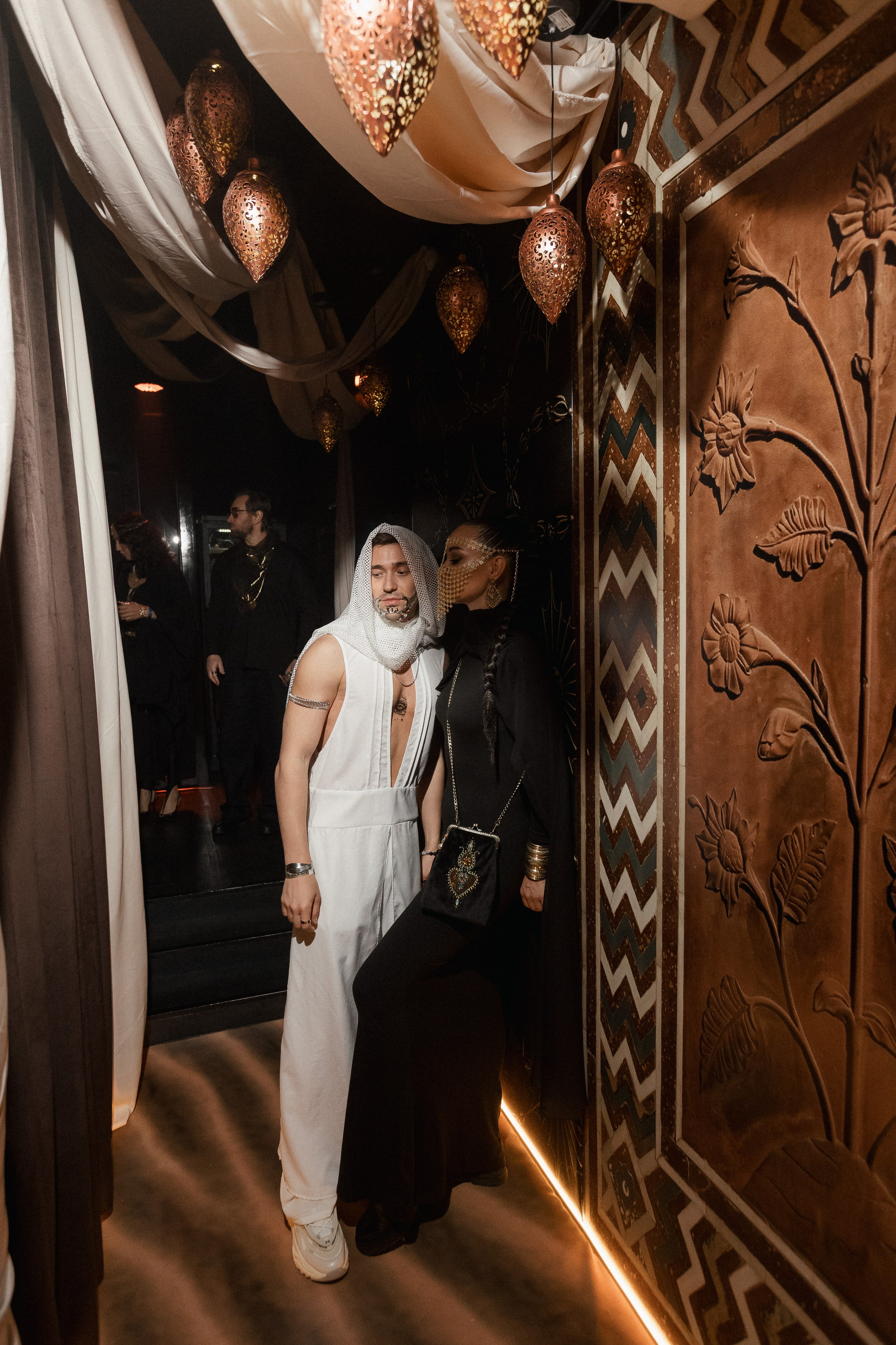 ILLEGAL FRIENDS — MIRAGE [PART I]. СВОИ. ФОТООТЧЕТЫ-СОБЫТИЯ-МЕСТА