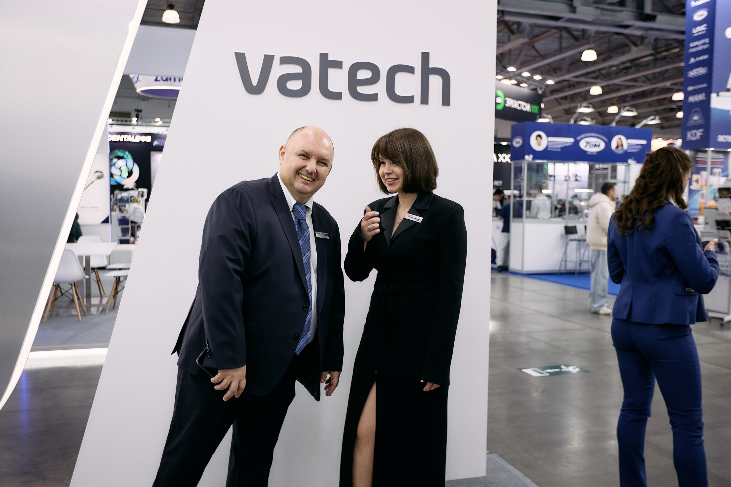 Дентал Салон 2026: Vatech. Свадебный и репортажный фотограф Дмитрий Кононенко