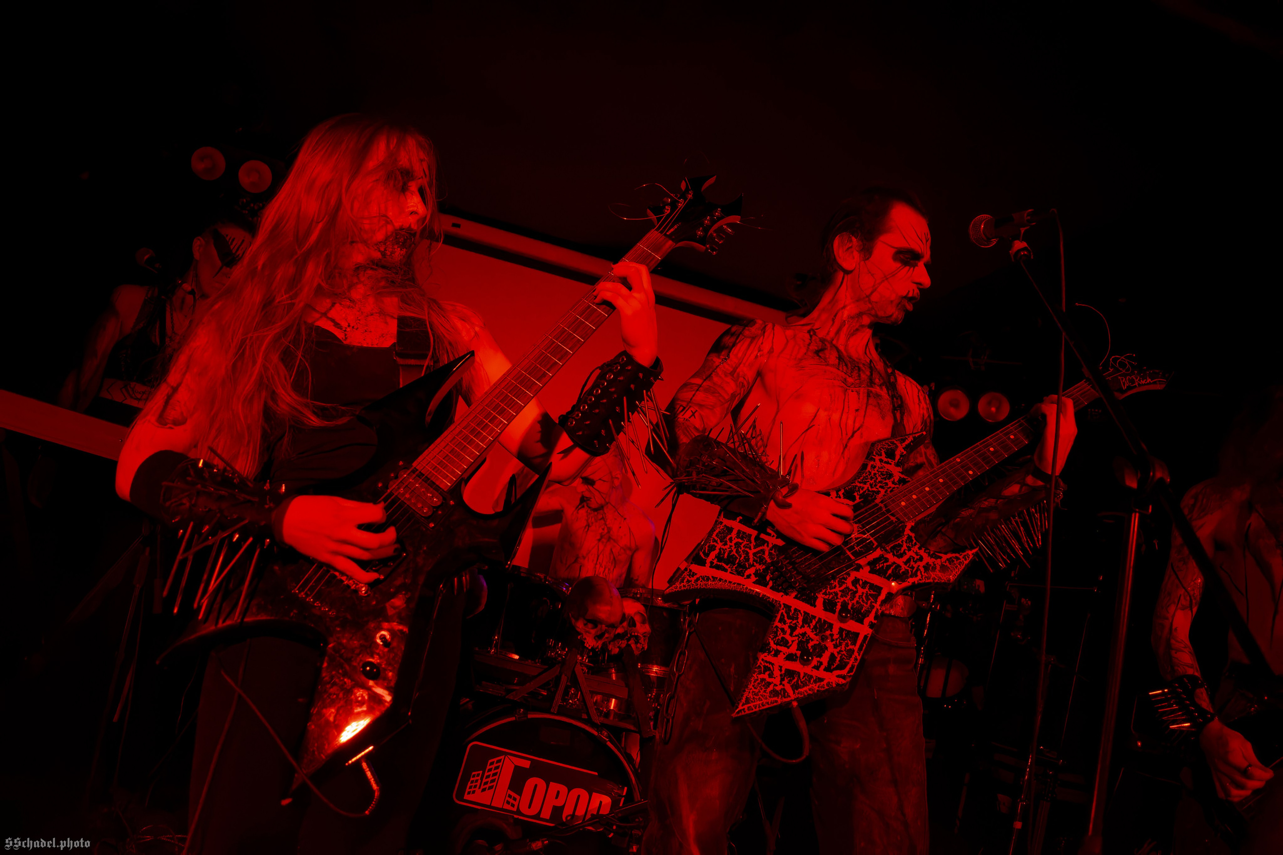 Frostlagte Måne 11.04.25. We will make everything metal!